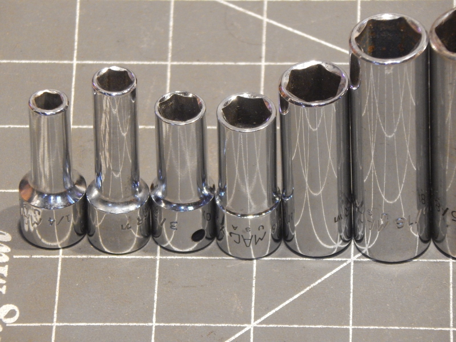 Mac 12Pc 3/8 Drive SAE Deep Socket Set 1/4″ 15/16″ XD 6Pt Dr