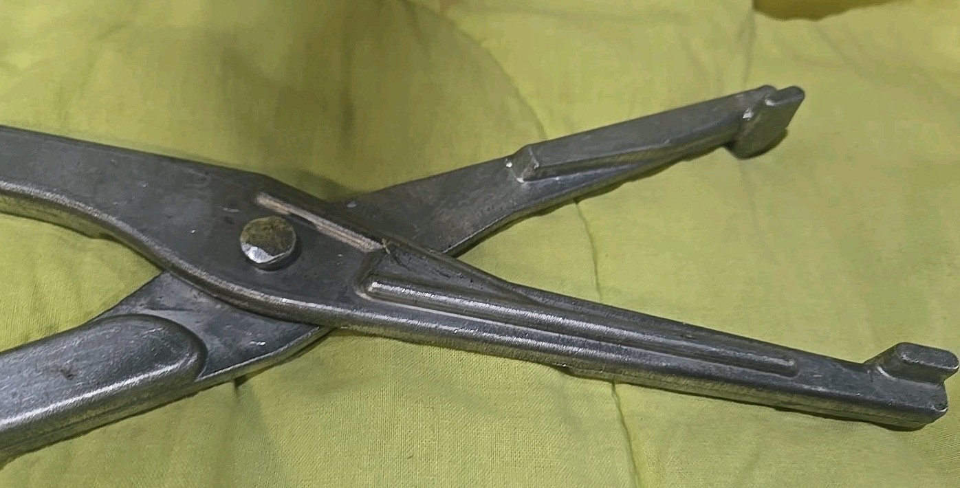 NEW MERC. MARINE EXTRA LONG…. ALUMINIUM PLIERS 14-3/4″ LONG 9″ JAWS OPENING