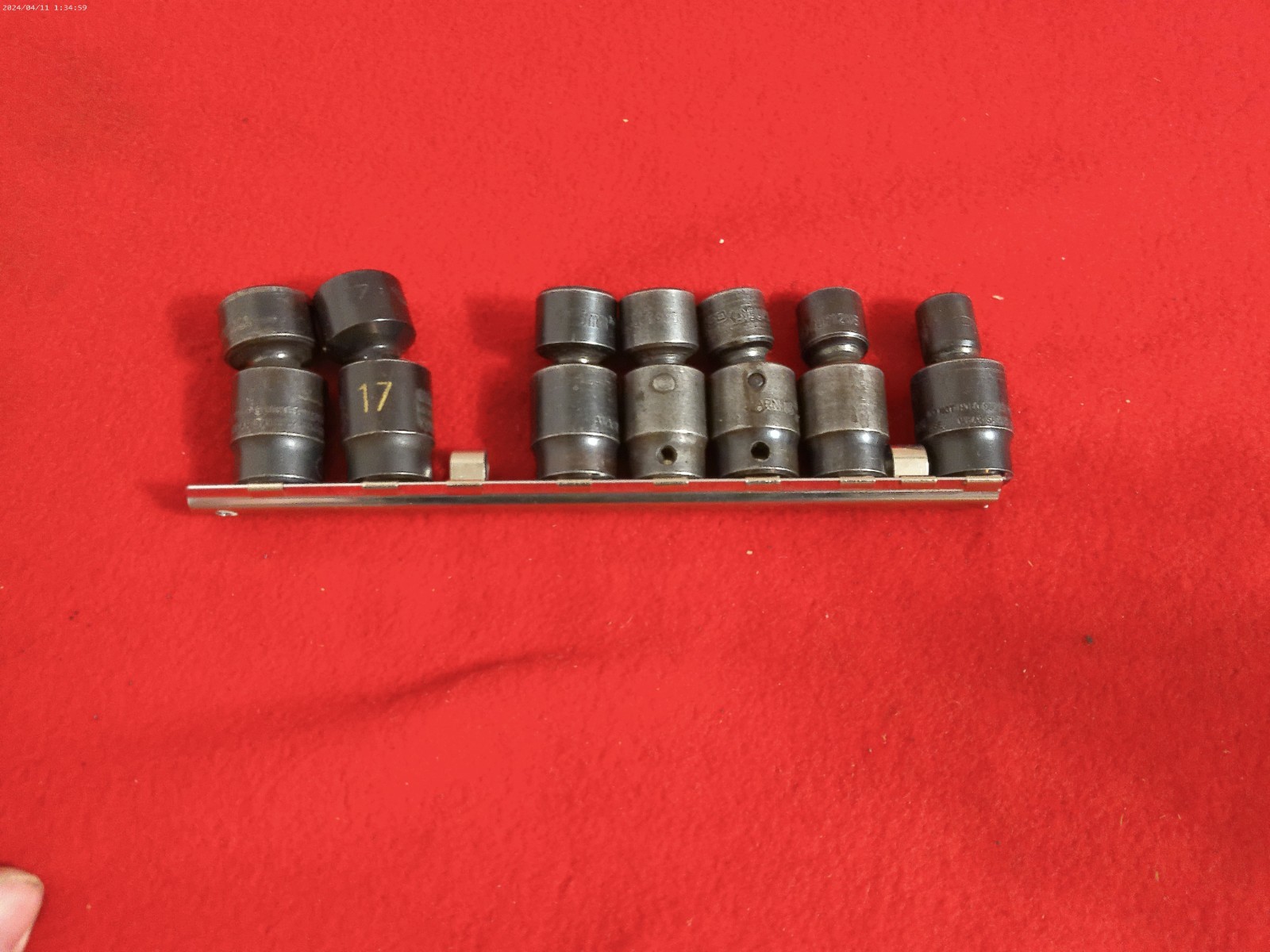 Matco 7 Piece Metric Swivel Head Socket Set. 6 Point 3/8″ Impact 10-18mm