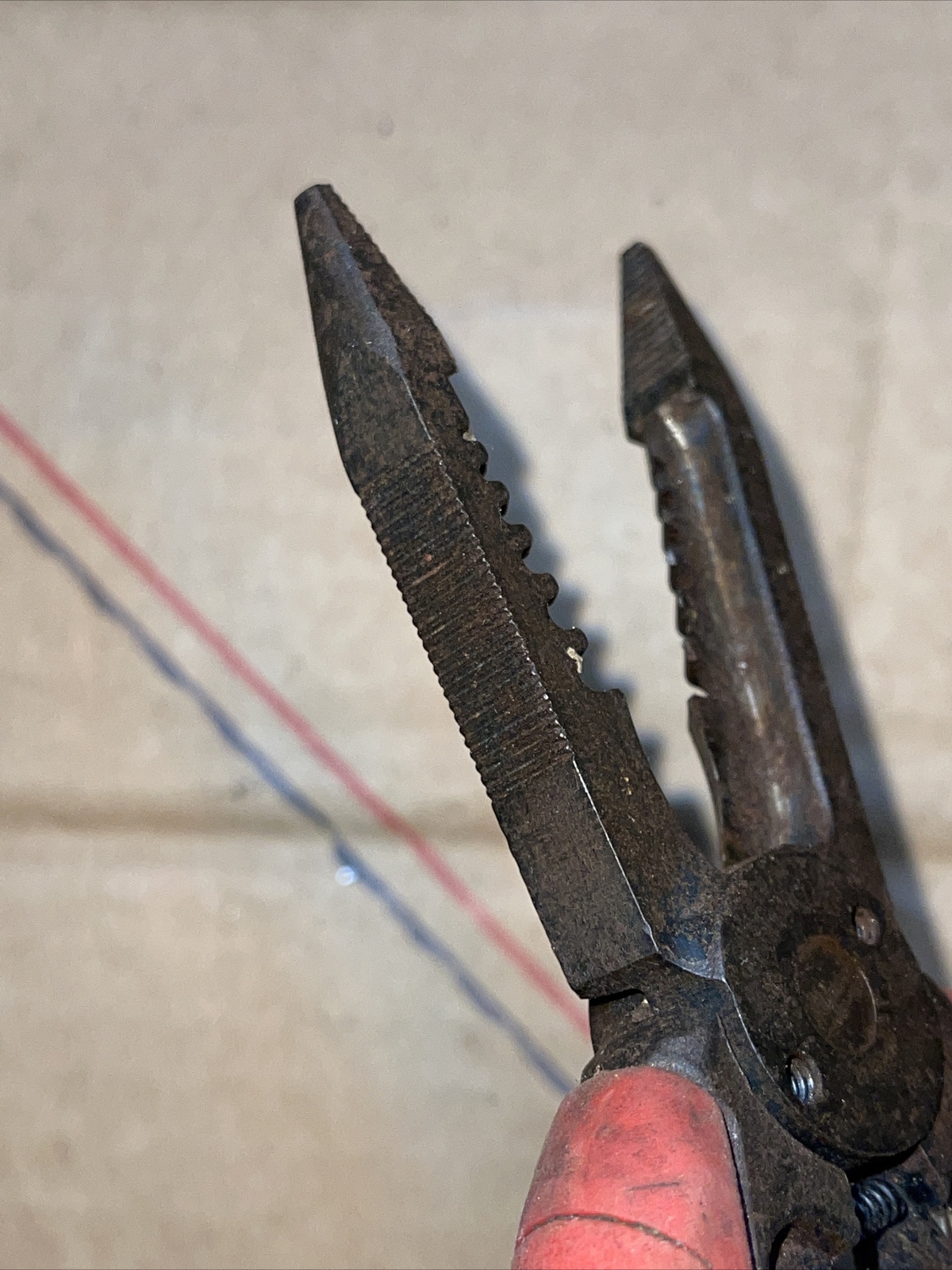 Milwaukee Wire Stripper Cutter Pliers 7 In 1 Combination Crimper Tools 7.75 in