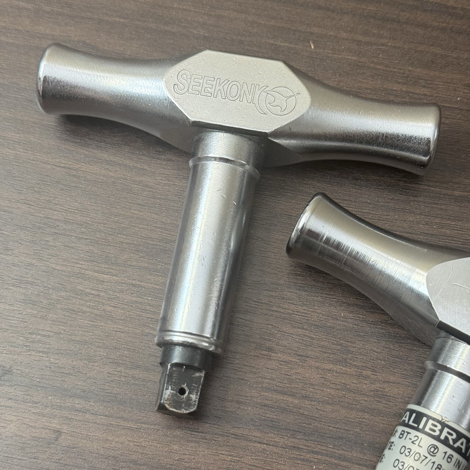 (2) Seekonk BT-2L T Handle Pre-Set Slip Type Torque Wrenches 3/8″ 20 & 16in/lbs