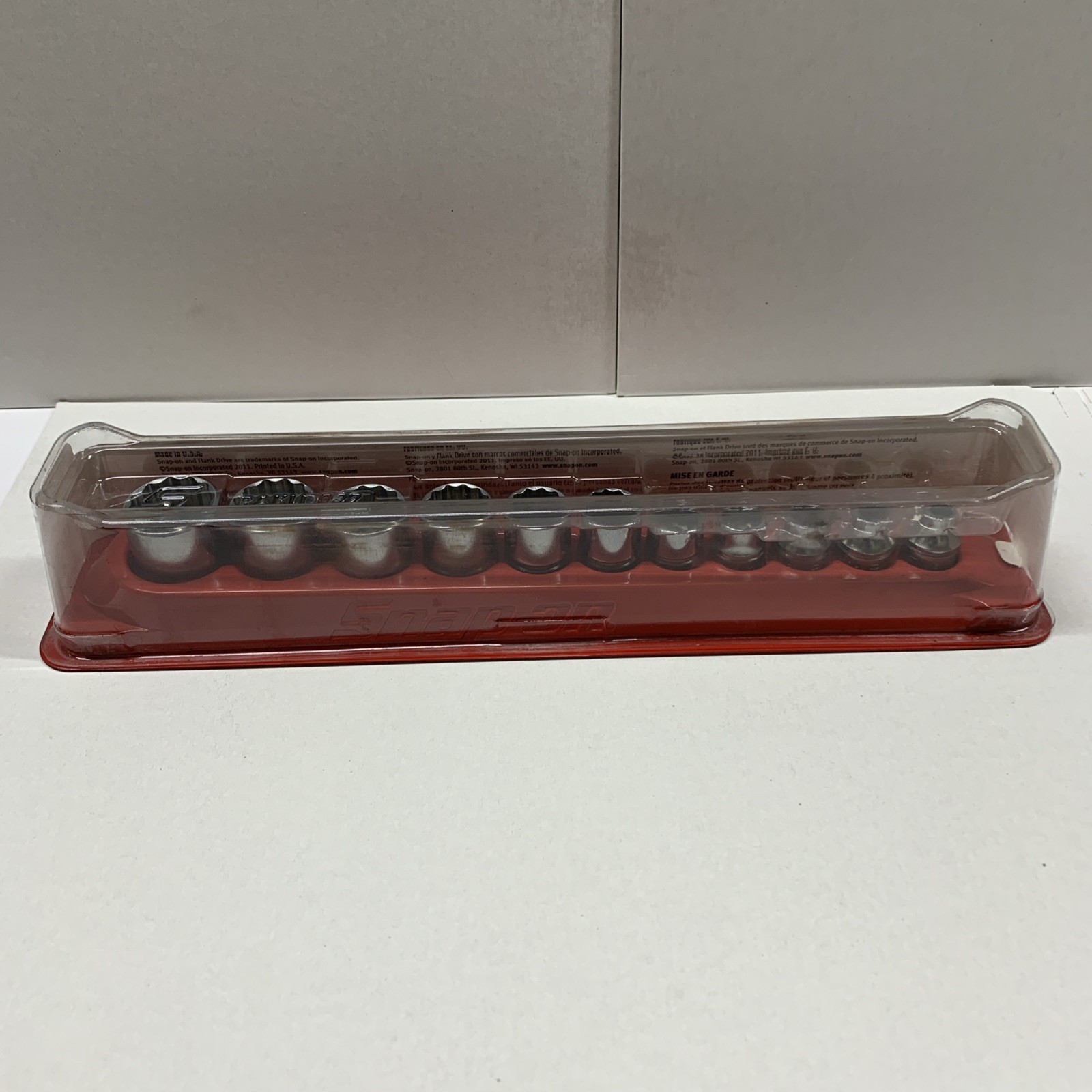 Snap On Tools USA 211FY 3/8″ Drive SAE Shallow 12 Point Chrome Socket Set NEW
