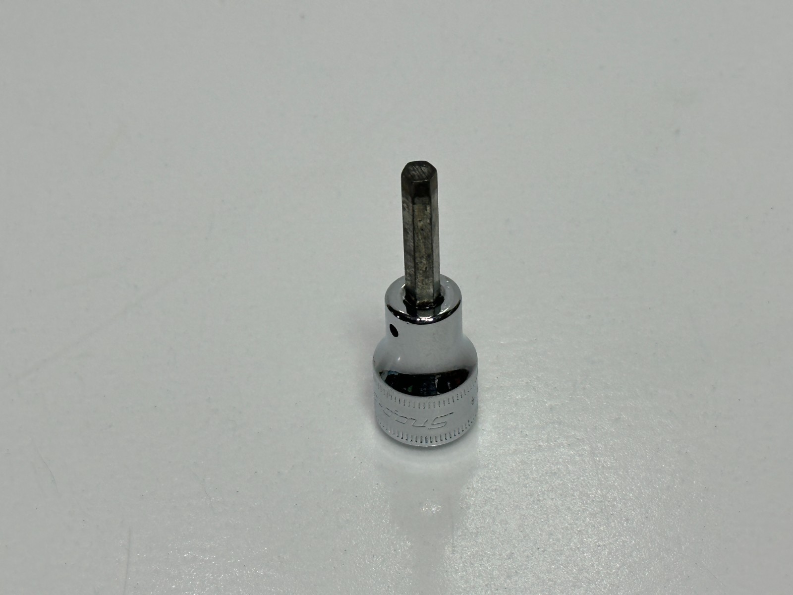 🇺🇸 Snap On Tools USA 5mm Allen Hex Bit Socket Driver, 3/8″ Drive, FAM5A