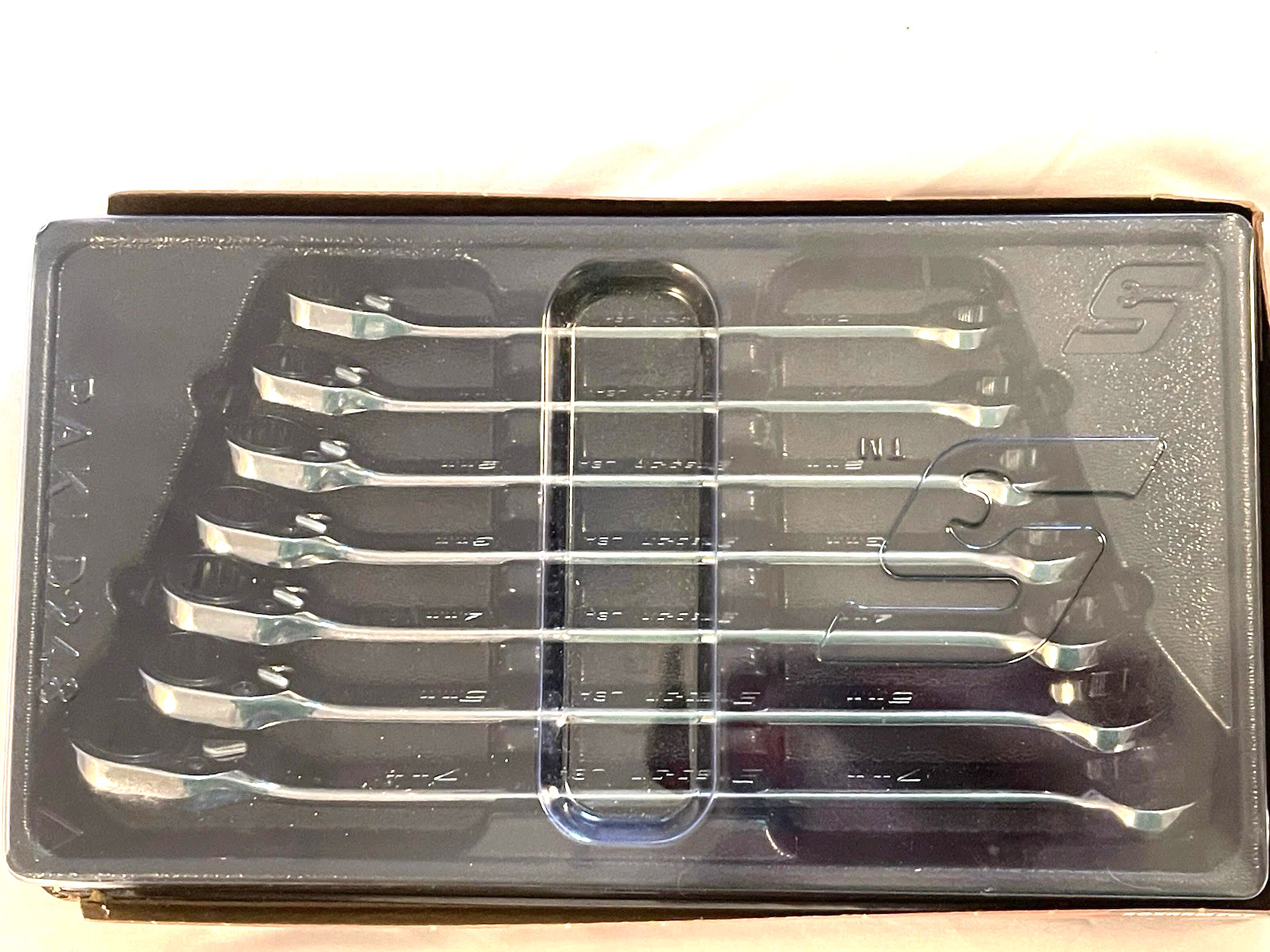 New Snap-on™ 10 – 15 + 17 mm 12-pt box Reversible Ratchet Wrench Set SOXRRM707
