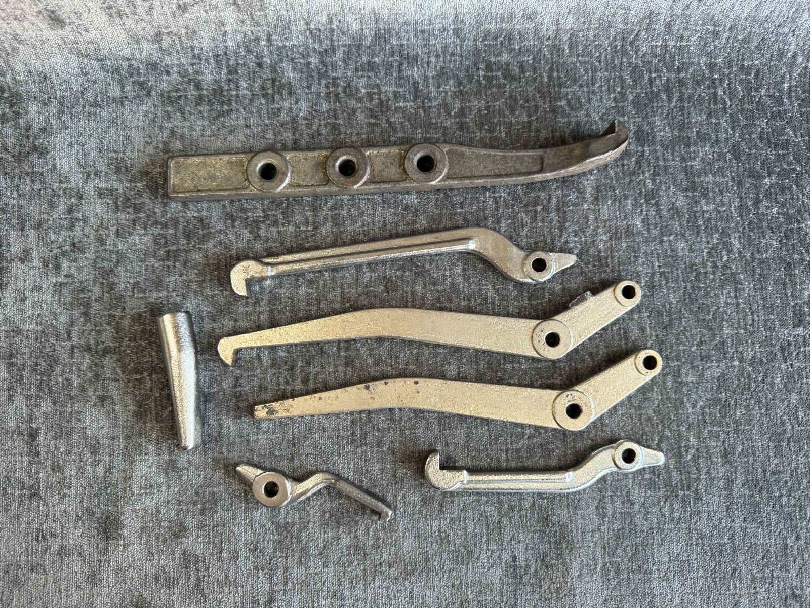 Lot of Snap On Tools CJ-105-6 x 2 Gear Puller Arms & Misc Unmarked Parts