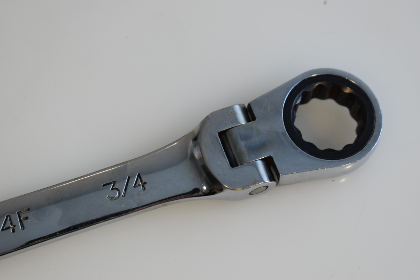 Cornwell Blue Power Tool BPRW2424F 3/4″ SAE Ratcheting Flex Head Wrench 12 Point