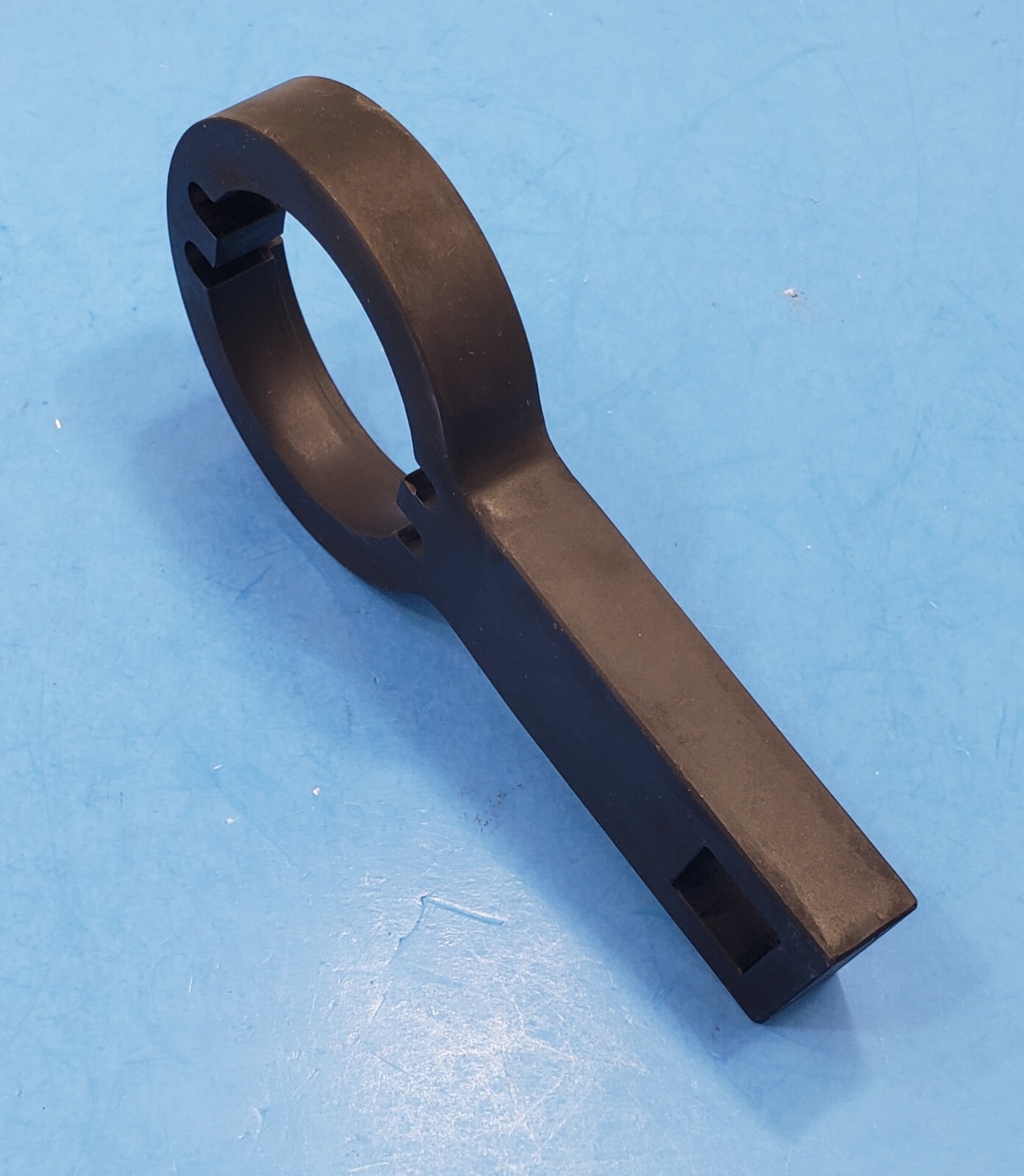 Mercedes Truck Axle Slotted Nut Wrench 460 589 01 07 00 FourM 4M-126 Europe