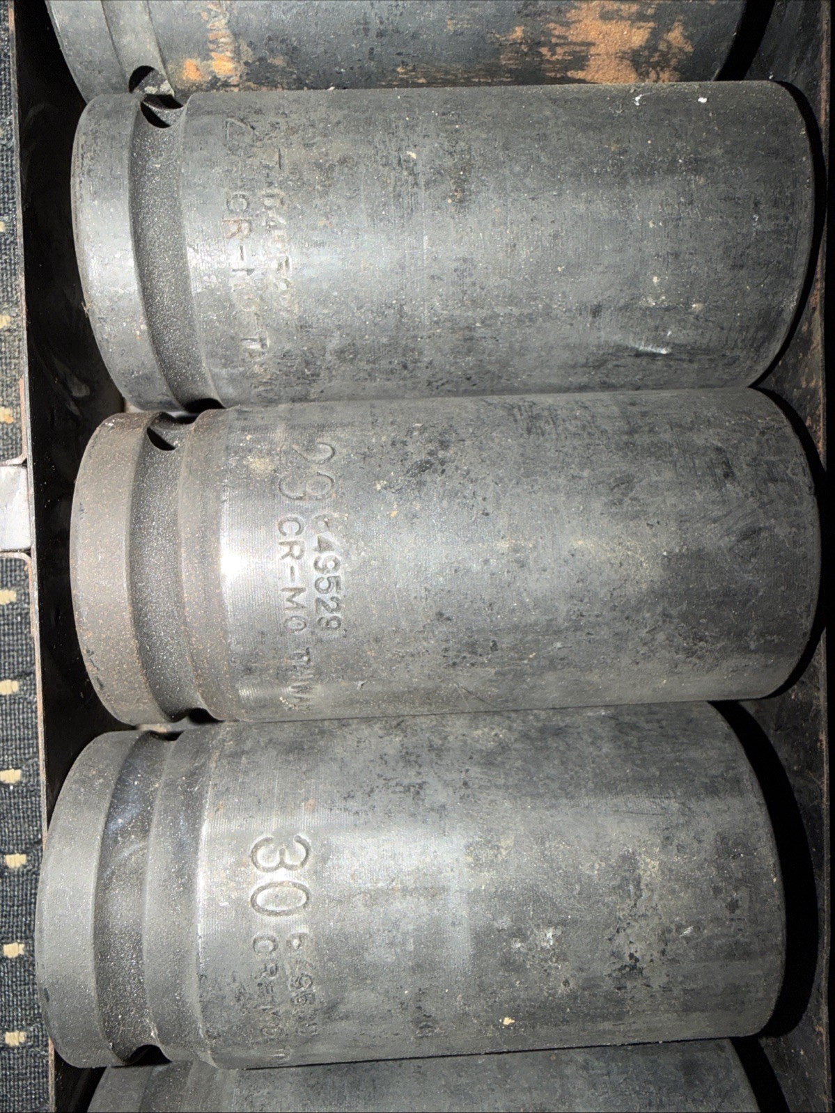 Pittsburgh 8pc SAE Impact Socket Set Metal Case 21, 24, 26, 27, 29, 30, 32, 38