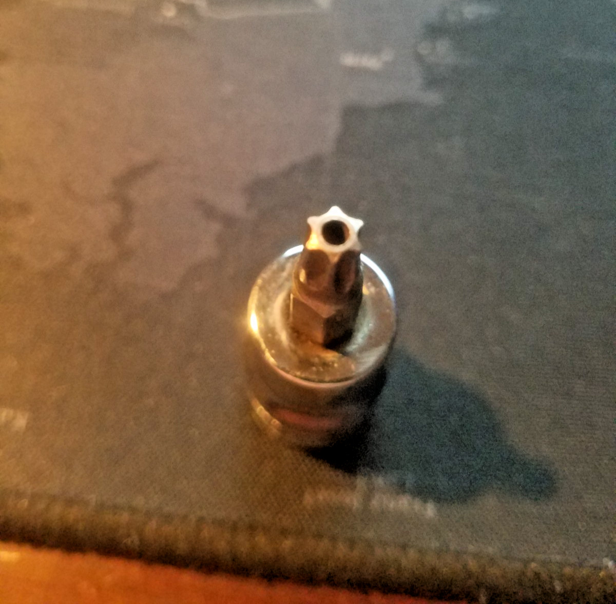 Snap On 3/8″ Drive T27 Torx Bit Tamper Resistant Socket # FTXR27 MADE IN THE USA