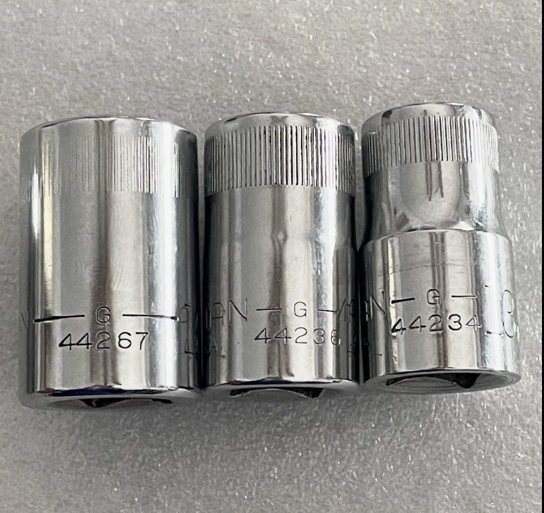VTG. CRAFTSMAN SET OF 6 G SERIES 12 POINT 1/2” DRIVE METRIC SOCKET SET 13MM-22MM