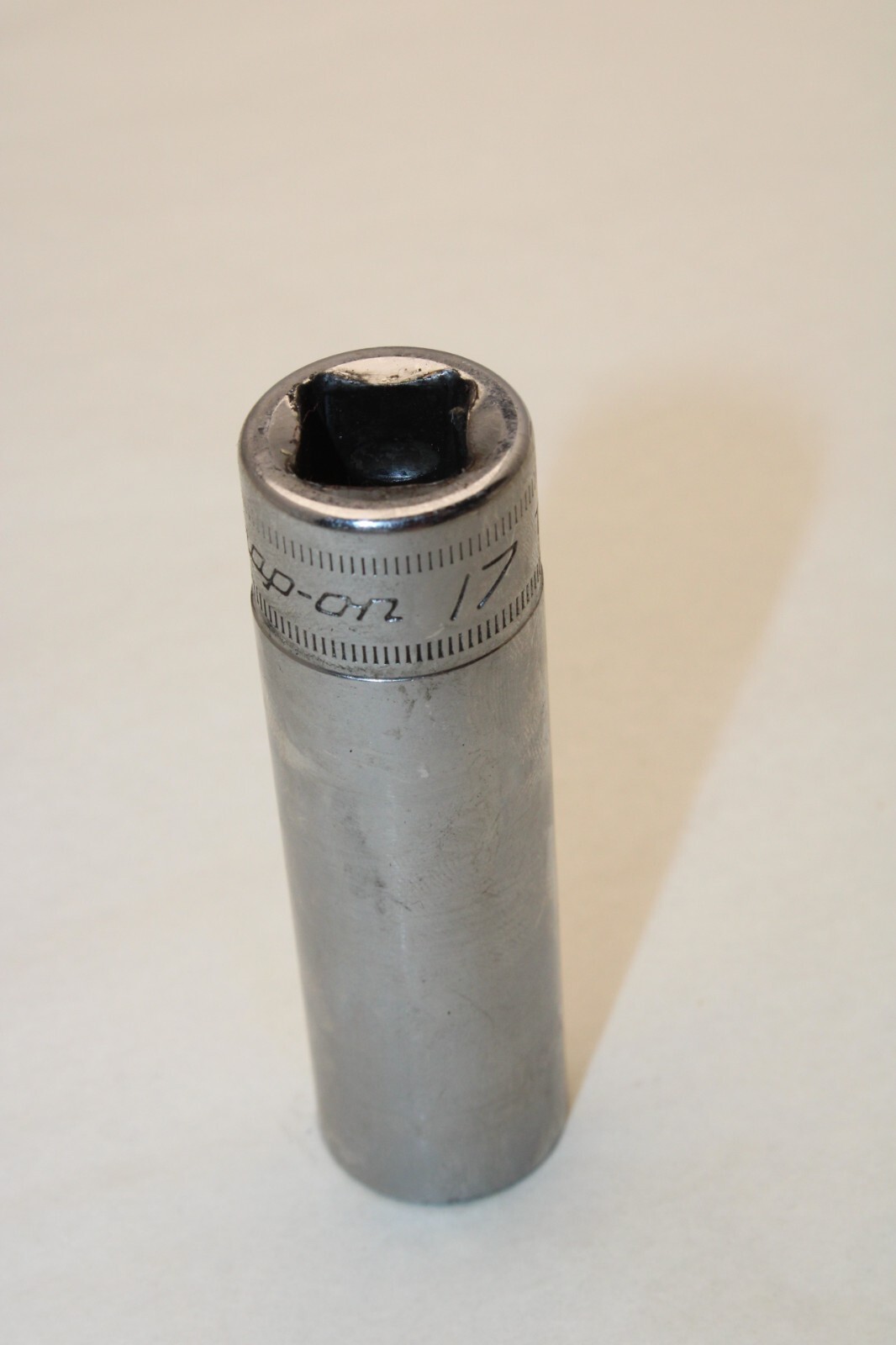 Snap On 1/2″ Drive 6-Point Metric 17mm Flank Drive Deep Socket TSM17