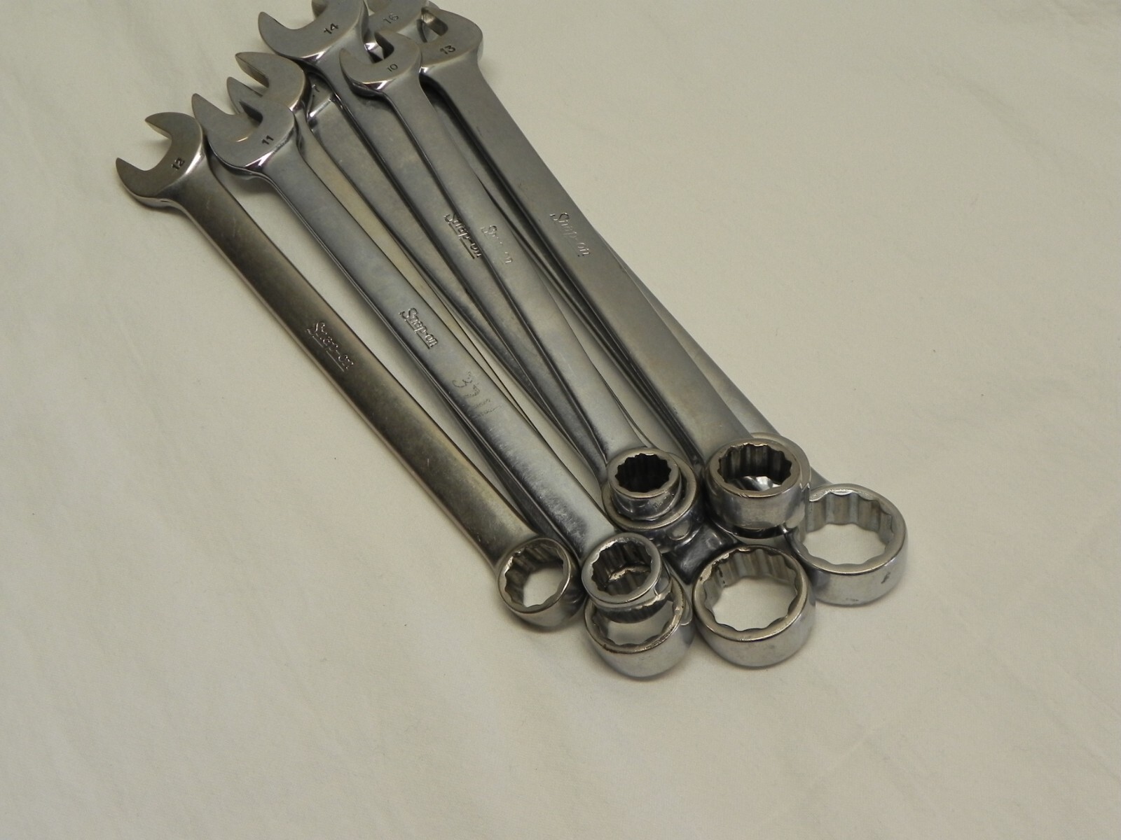 Snap-On 9 Piece 12-Point Metric Flank Drive Combination Wrench Set (10mm-18mm)