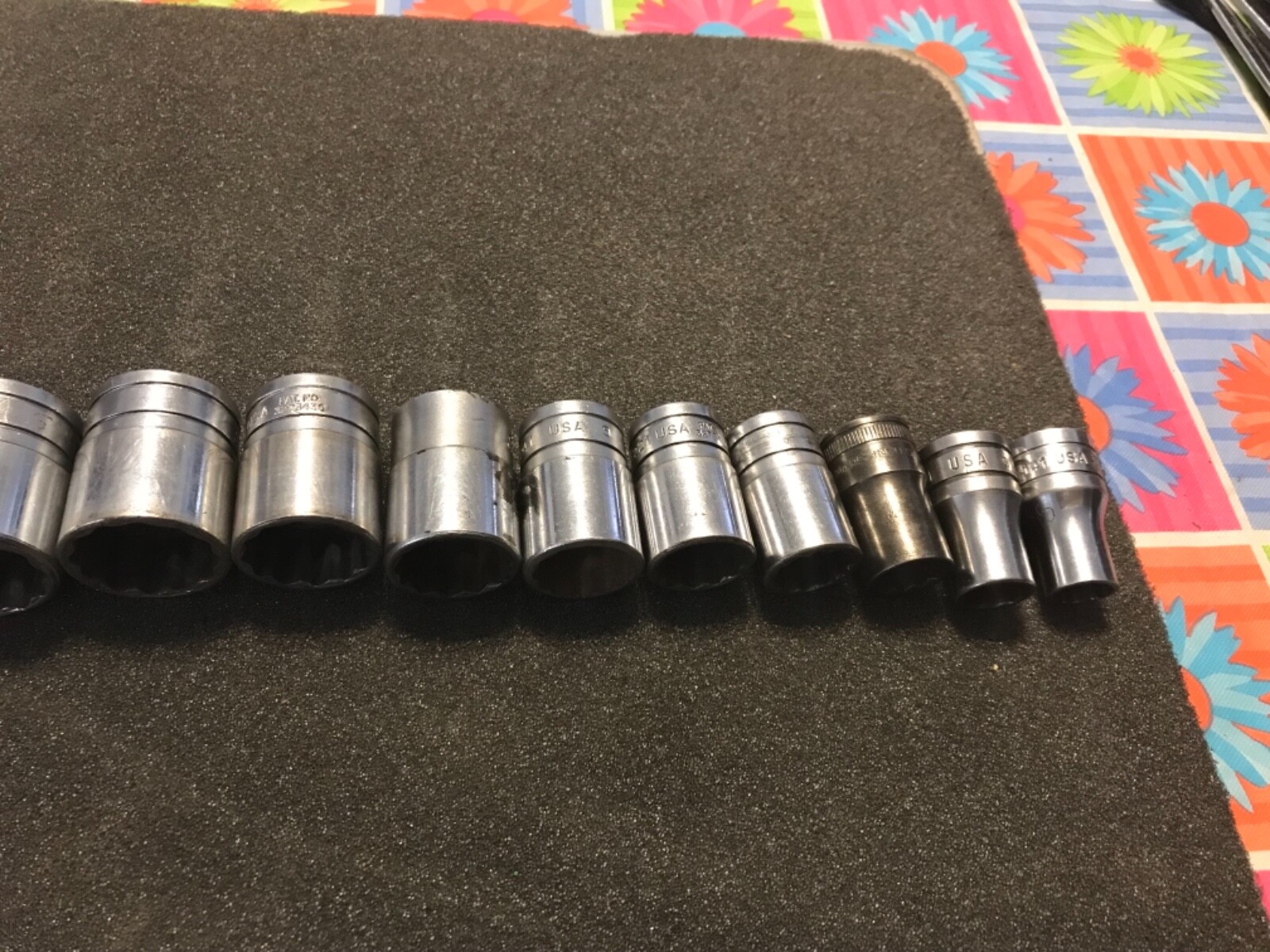 14 pc Snap On Tools 1/2″ Dr. 12 Pt. Socket Set 7/16” to 1-1/4” SW141 – SW401