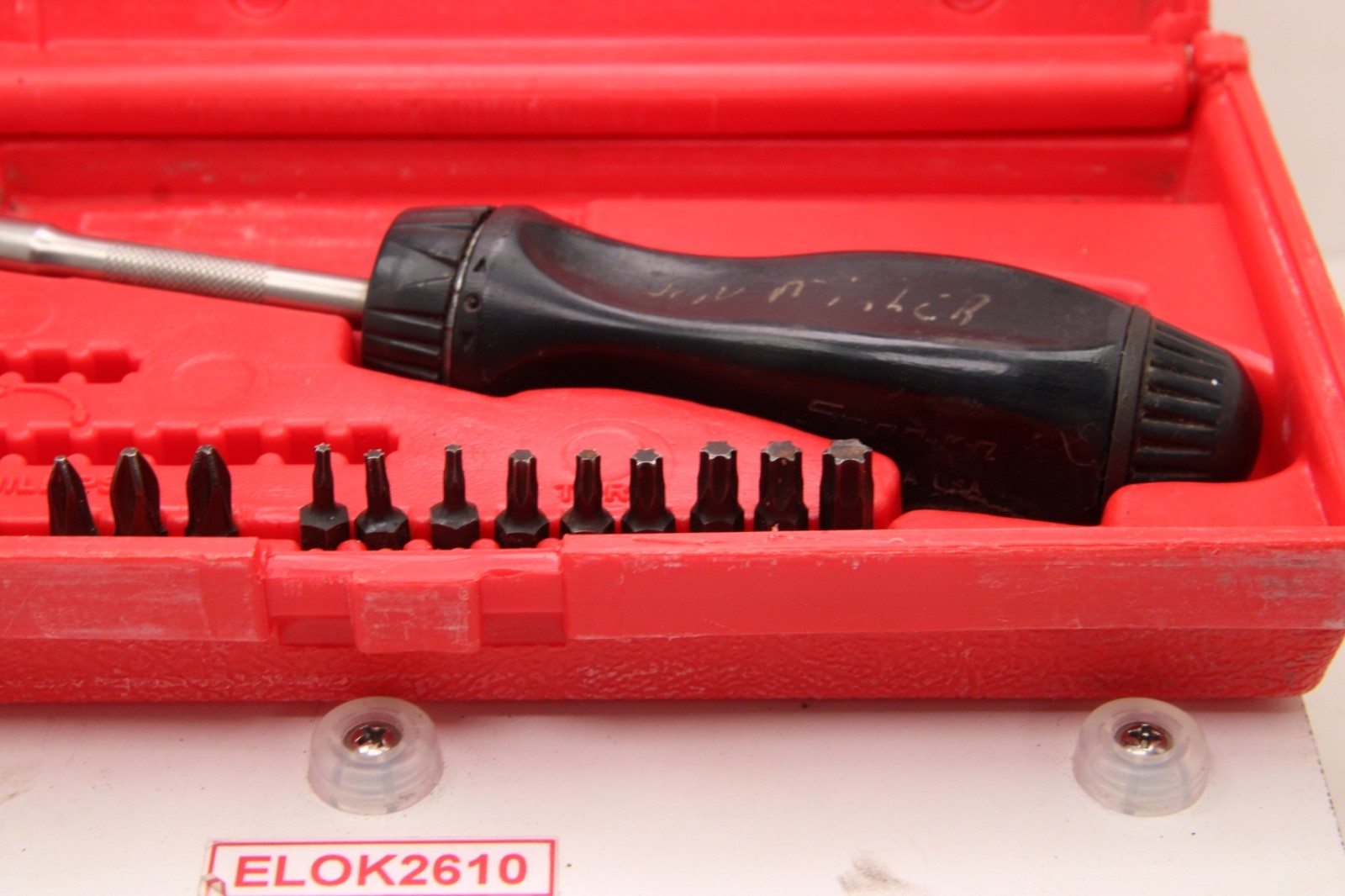 Snap On SSDMR220 22 Piece Ratcheting Screwdriver Set w/Red Case USA