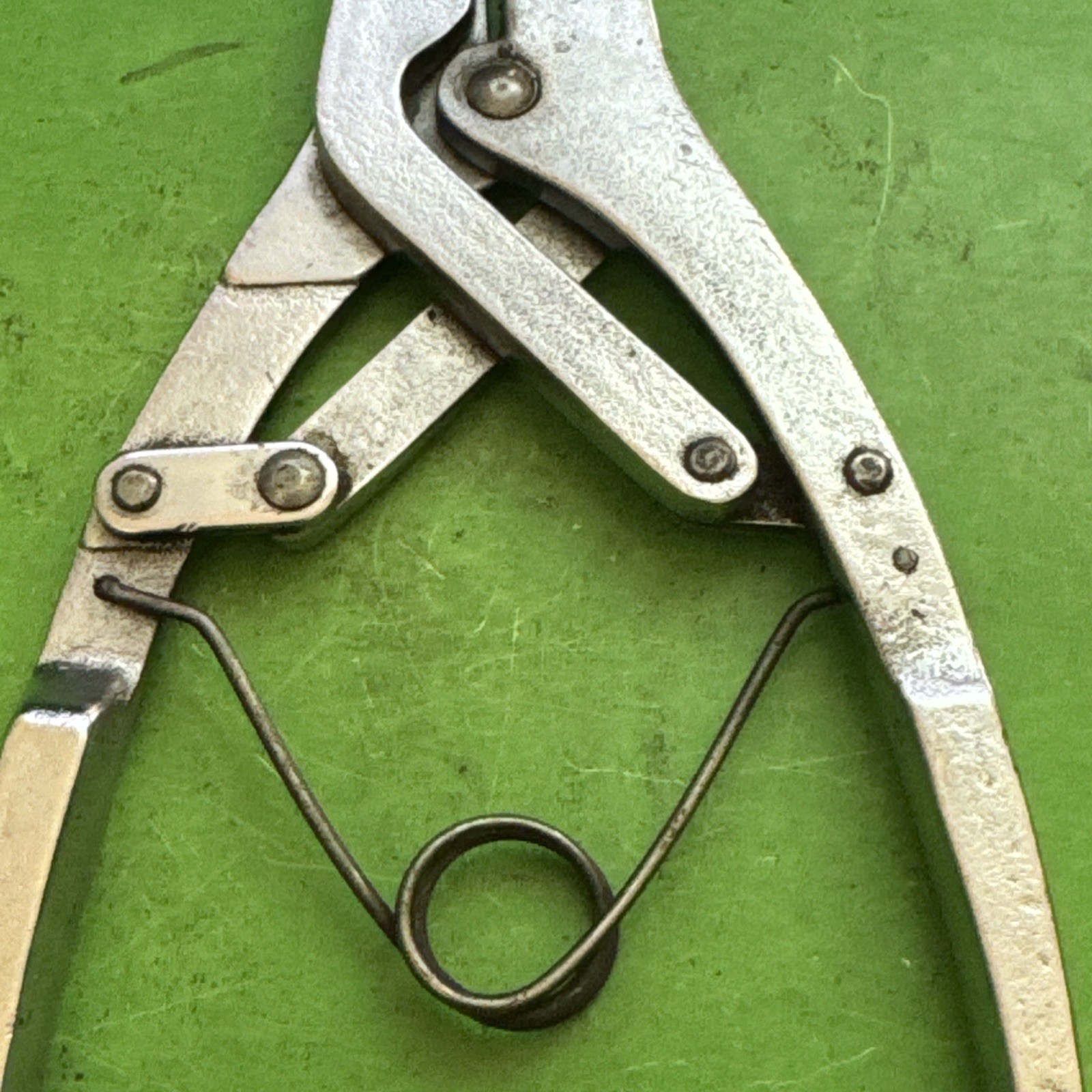 Snap-On USA 10″ Long Spring Loaded Straight Tip Retaining Ring Pliers MPN PJ10B