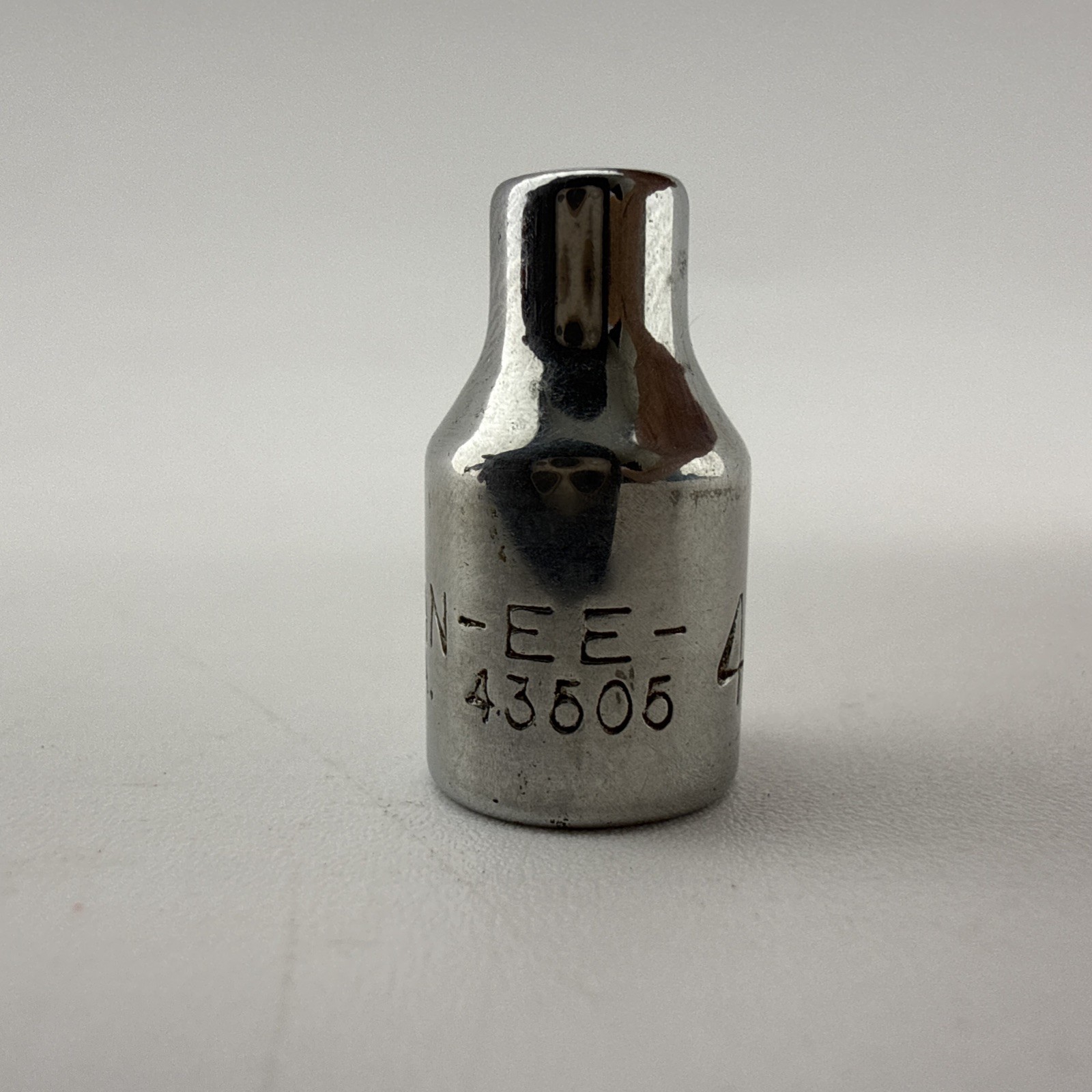 Vintage Craftsman EE-43505 1/4″ Drive 4mm 6 Point Shallow Socket USA