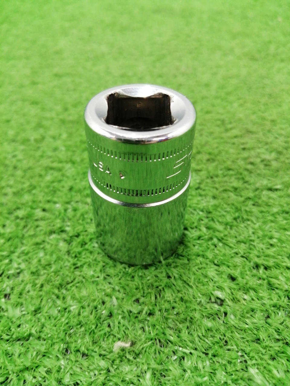 Snap-on TWM17 1/2″ Drive 6-Point Metric 17 mm Flank Drive Shallow Socket