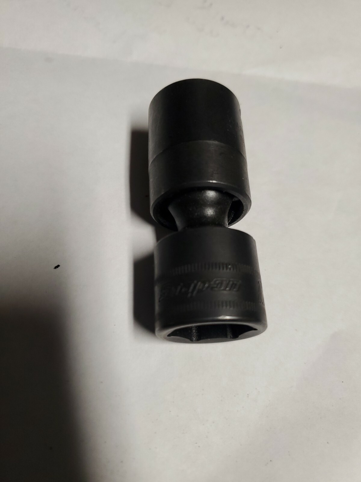 Snap-on Tools USA NEW 3/8″ Drive 17mm Metric 6PT Impact Swivel Socket IPFM17C.