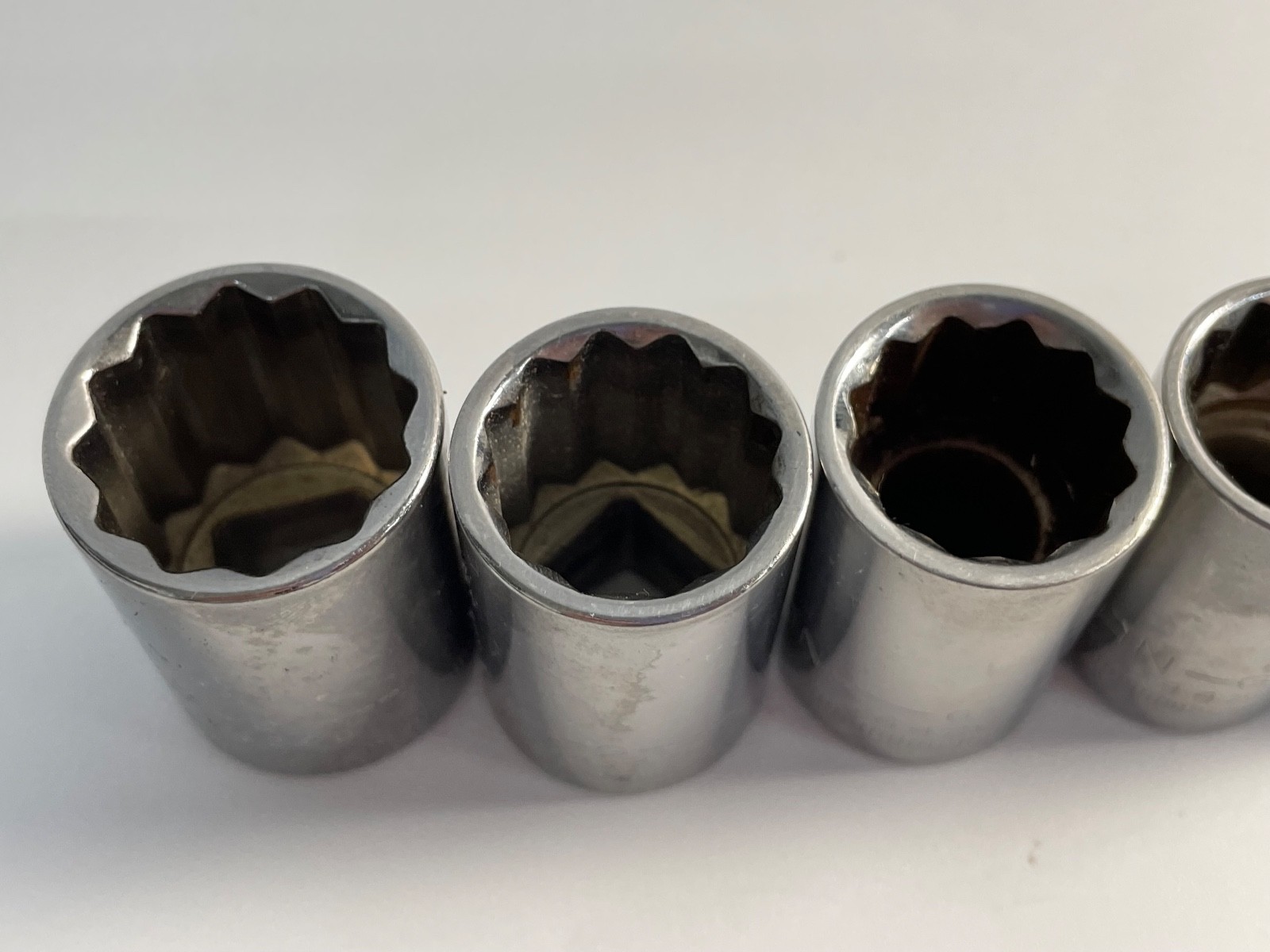 Craftsman – Lot Of 5 Metric Sockets, 1/2″ Drive – 21mm, 19mm, 18mm, 17mm, 15mm