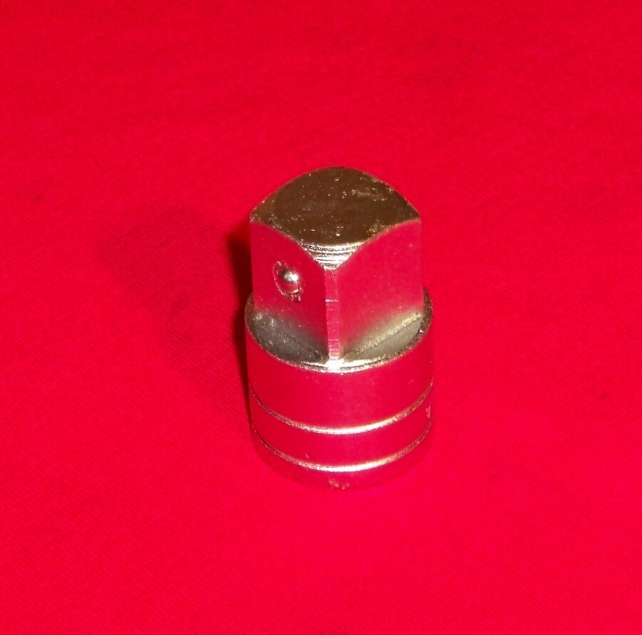 Snap On LA12 1/2″ Female to 3/4″ Male Drive Socket Adapter Reducer Lock Button