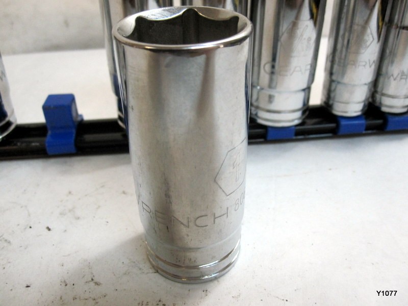GEARWRENCH 1-2 Drive Deep 6 Point SAE Socket Set 9 Pc