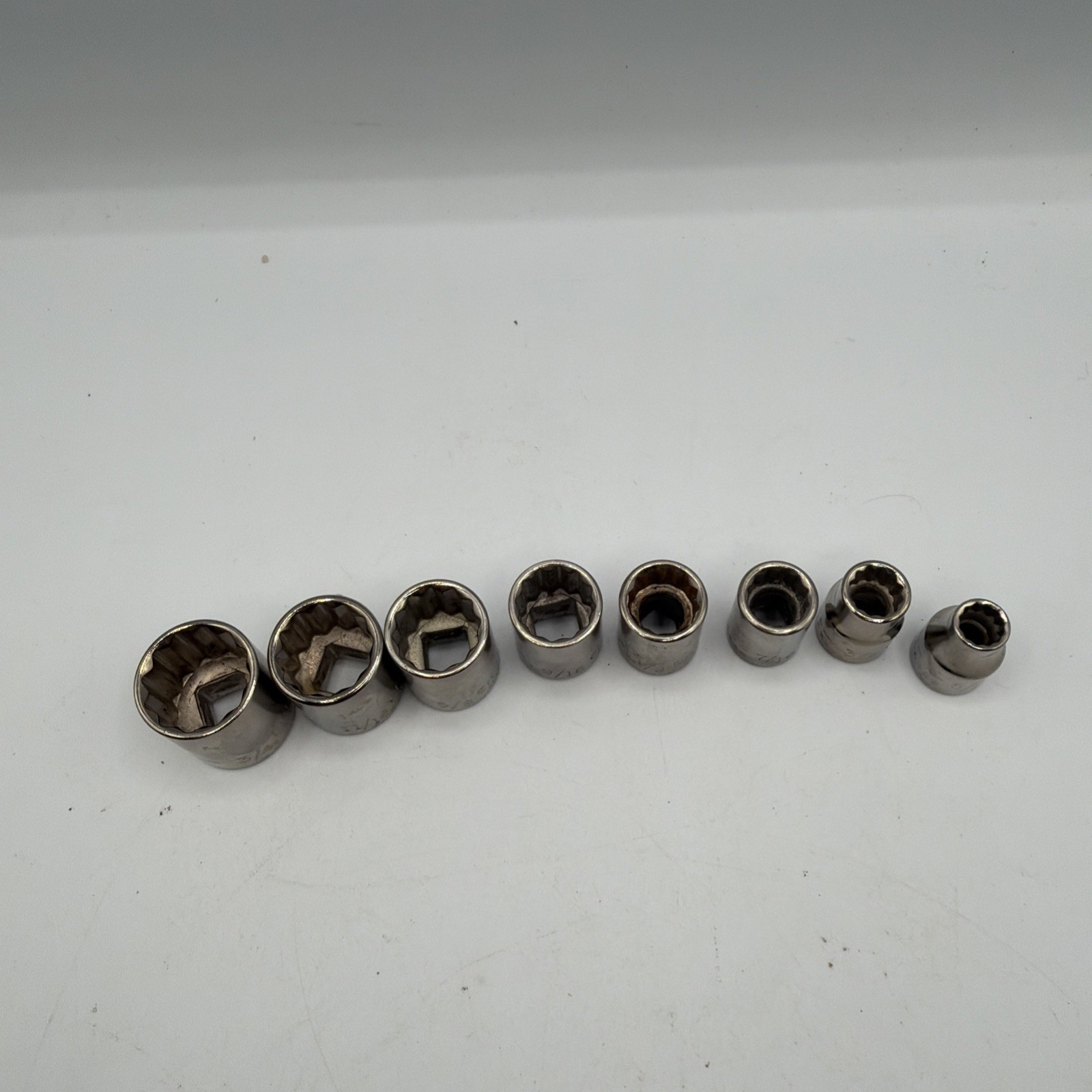VTG Craftsman USA 3/8 Drive SAE Socket Set 5/16″-3/4″ 8pc 12PT Inverted G Series