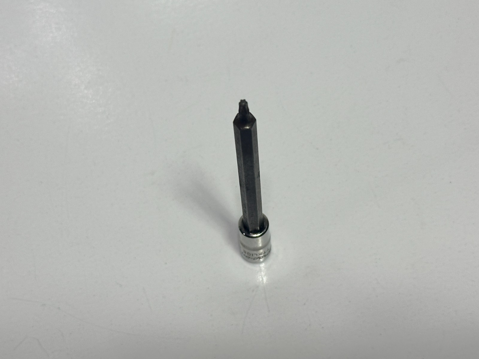 🇺🇸 Snap-on Tools USA T10 Long Torx Bit Driver Socket, 1/4″ Drive, TTXL10E