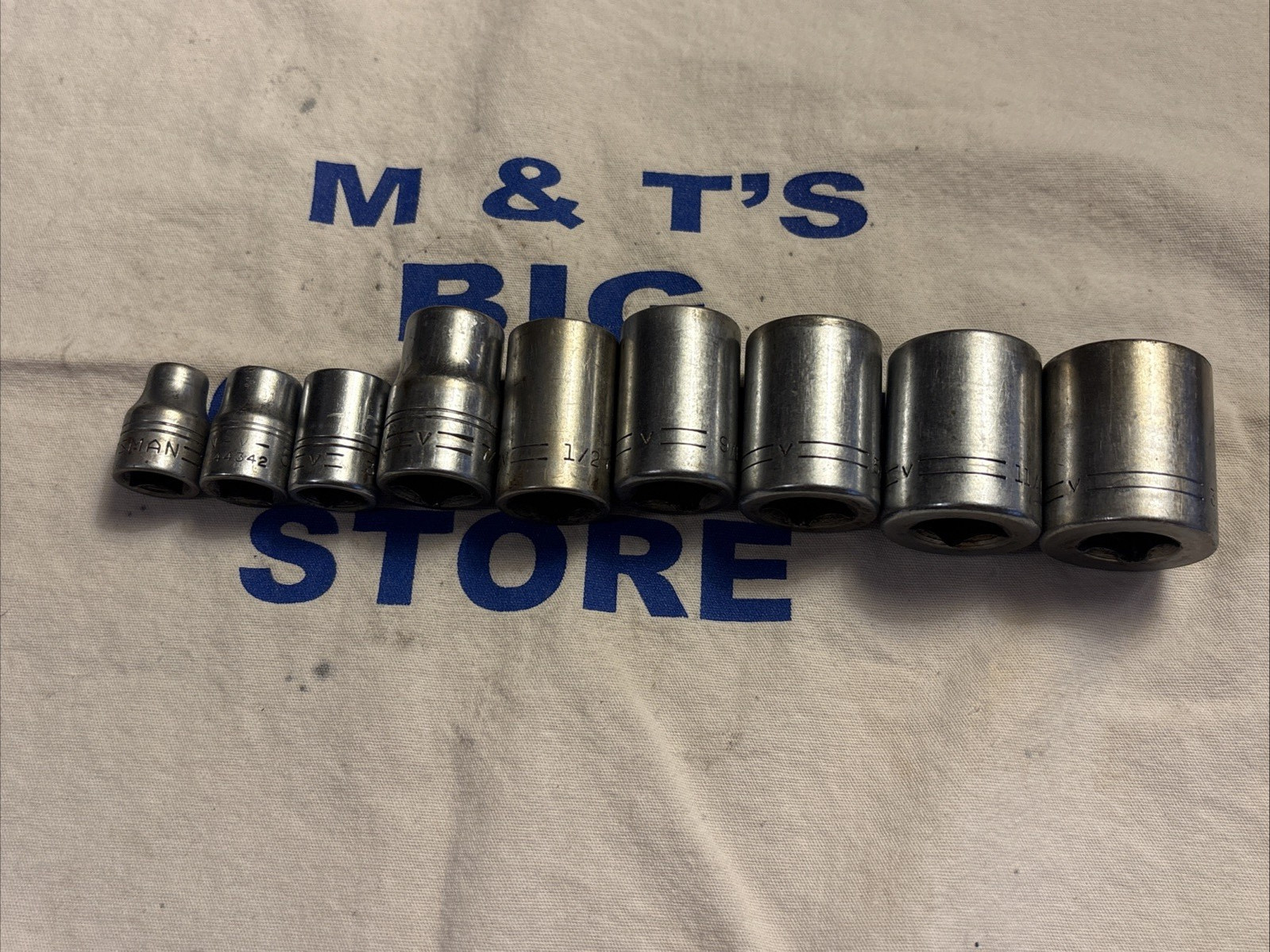Craftsman USA 3/8″ & 1/2″ Drive 9pc Double Square Socket Set 1/4″-3/4″