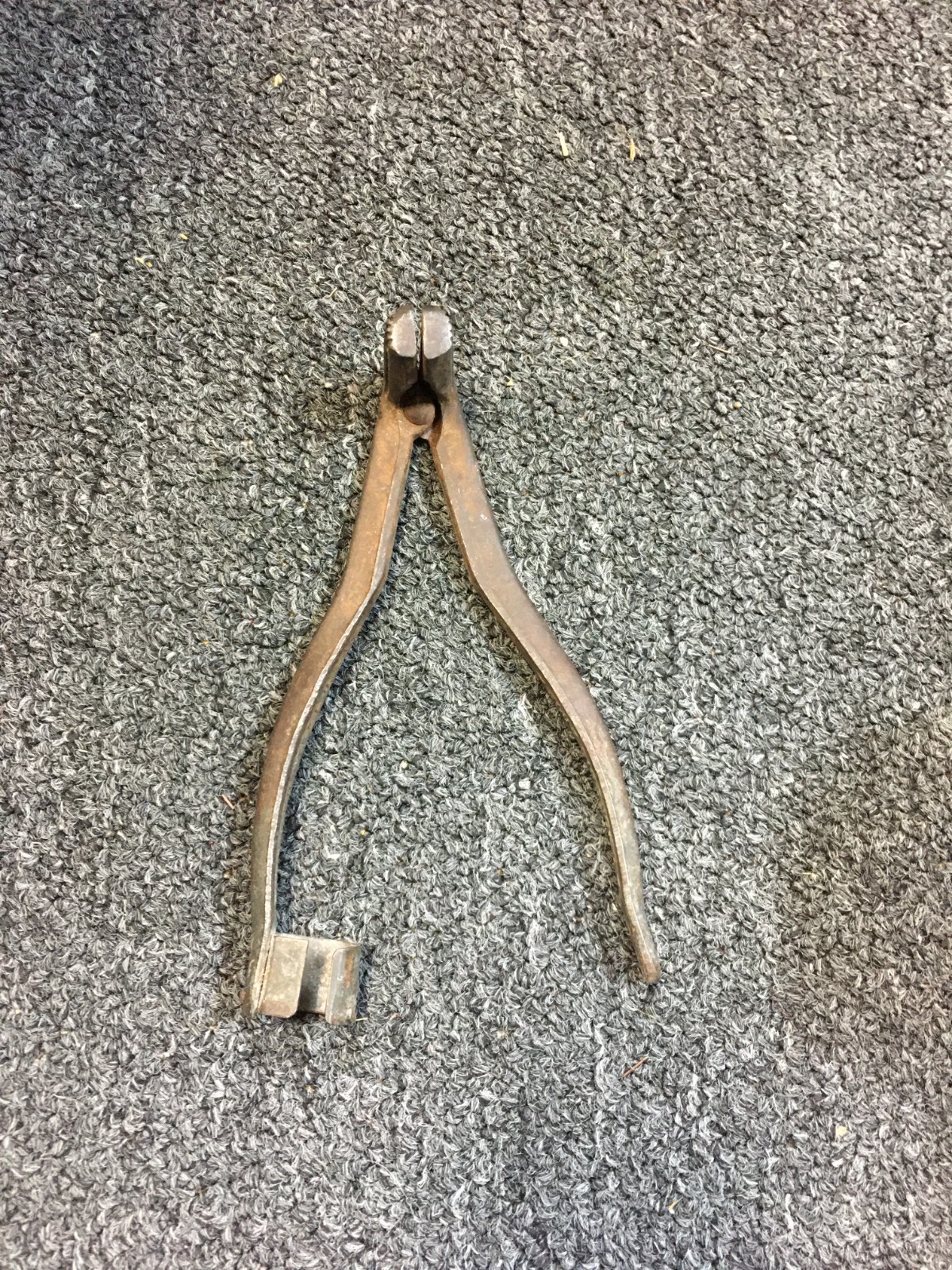 Blue Bird USA No. 20, Battery Terminal Clamp Spreader, FORGED STEEL, VINTAGE