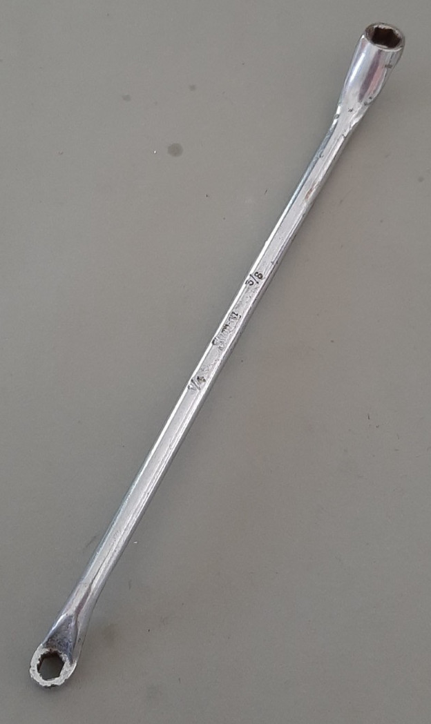 Snap-On USA 3/8″ x 7/16″ B1458B 6pt Point Offset Brake Bleeder Box Wrench 617