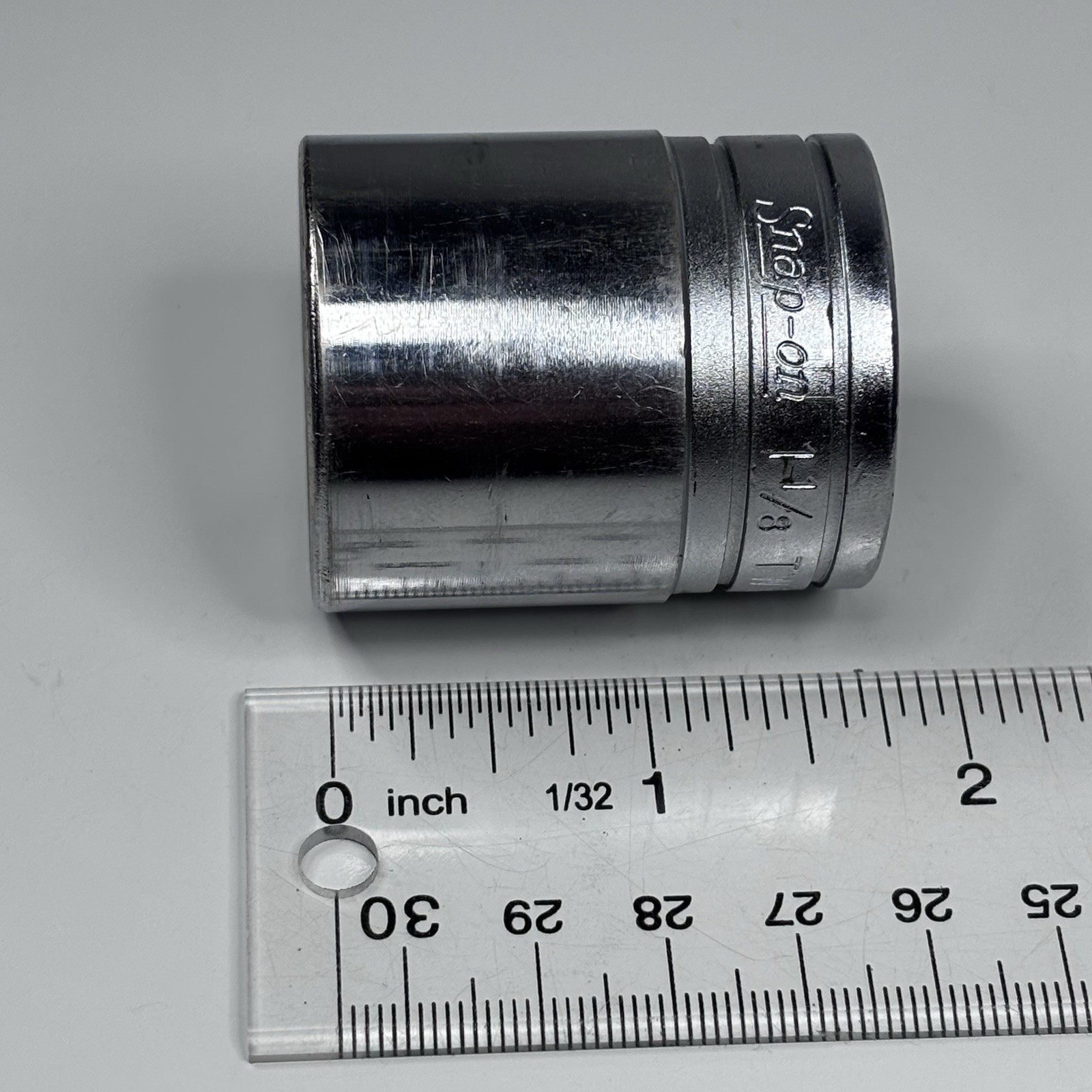 Snap On Tools TW361 1/2 Dr 6Pt SAE 1-1/8 Flank Dr Shallow Socket USA 1982 VTG