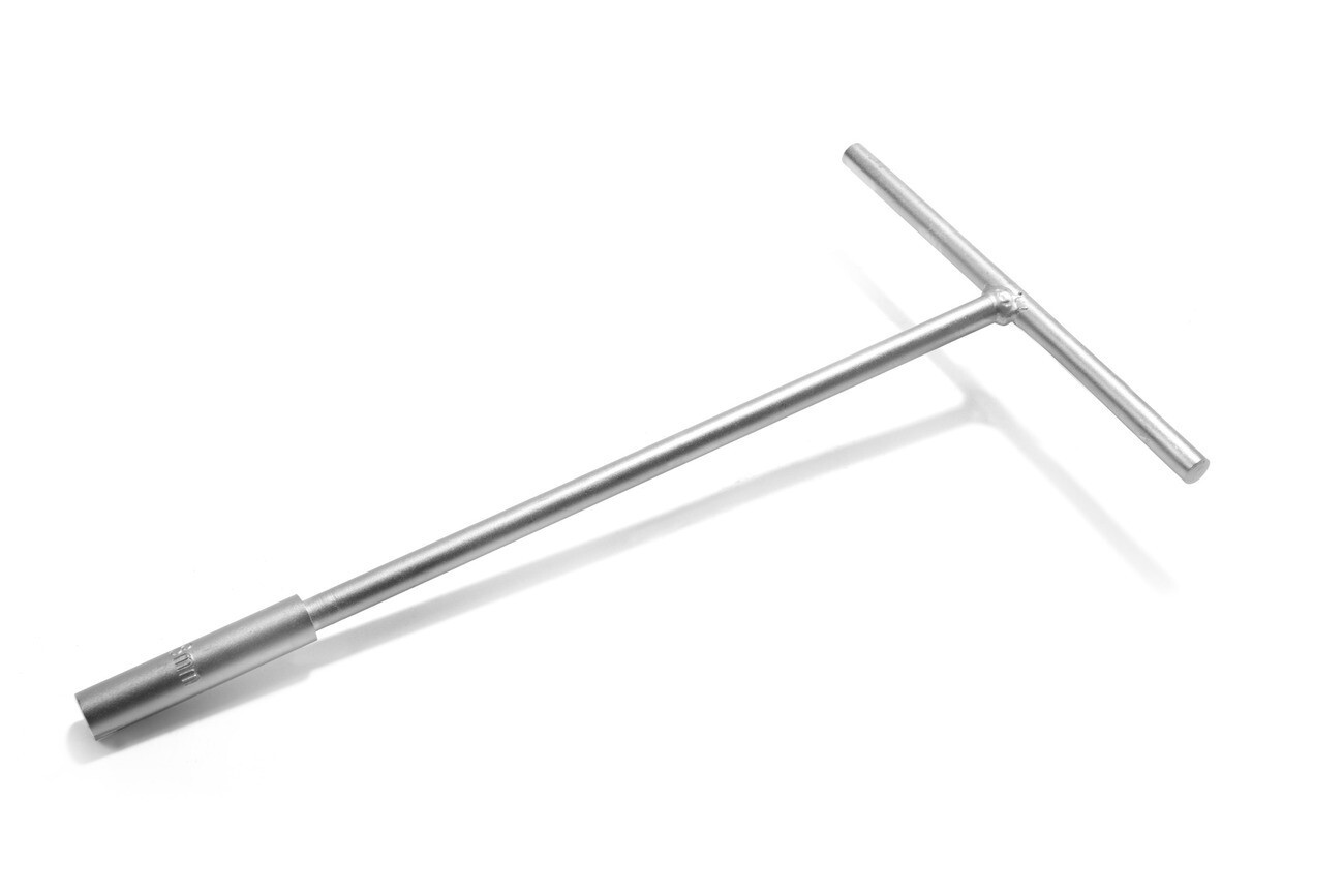 Motion Pro 08-0093 8mm T-Style Handle Metric Deep 6 Point Socket Single Item