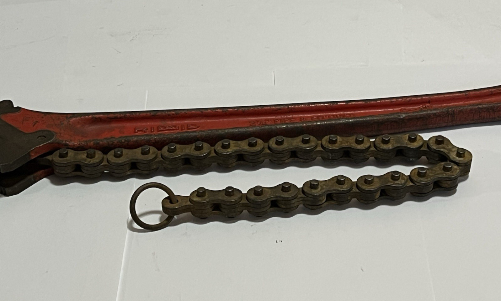 RIDGID C-18 Heavy Duty Pipe & Fitting 18″ Long Chain Wrench 2-1/2″ Diameter USA