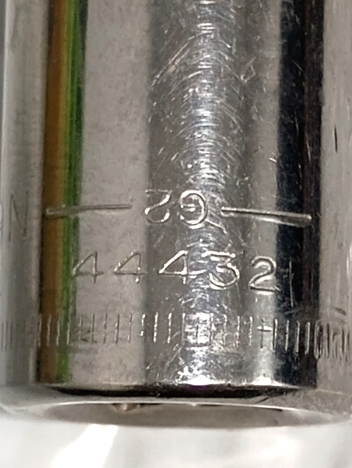CRAFTSMAN TOOLS USA G244432, 3/8″ DRIVE, 15MM. SOCKET, 2.4″ HIGH/DEEP, 6 POINT.