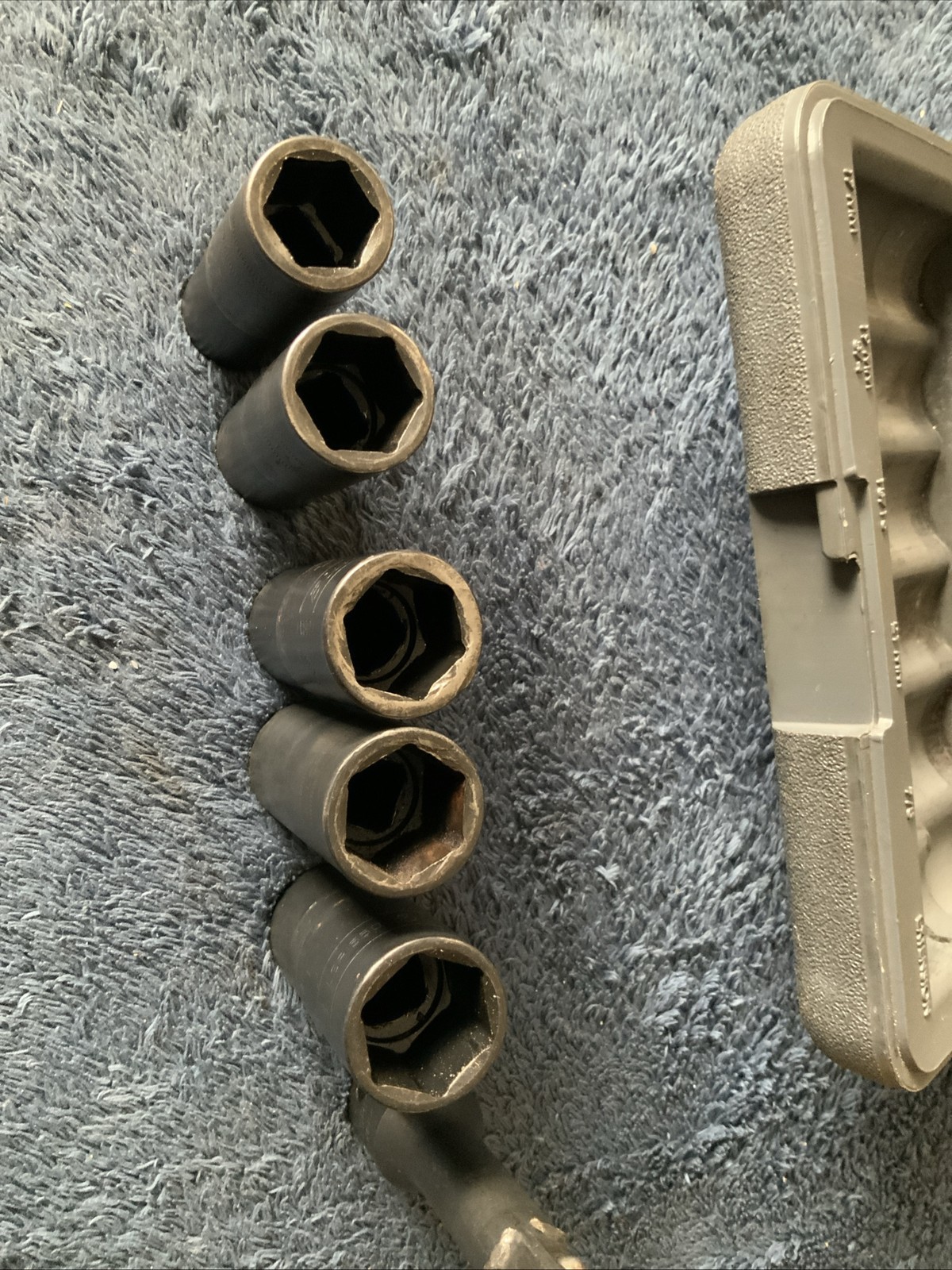 Blue Point Wheel Flip Socket Set…has Wear…..see Pics……complete Set