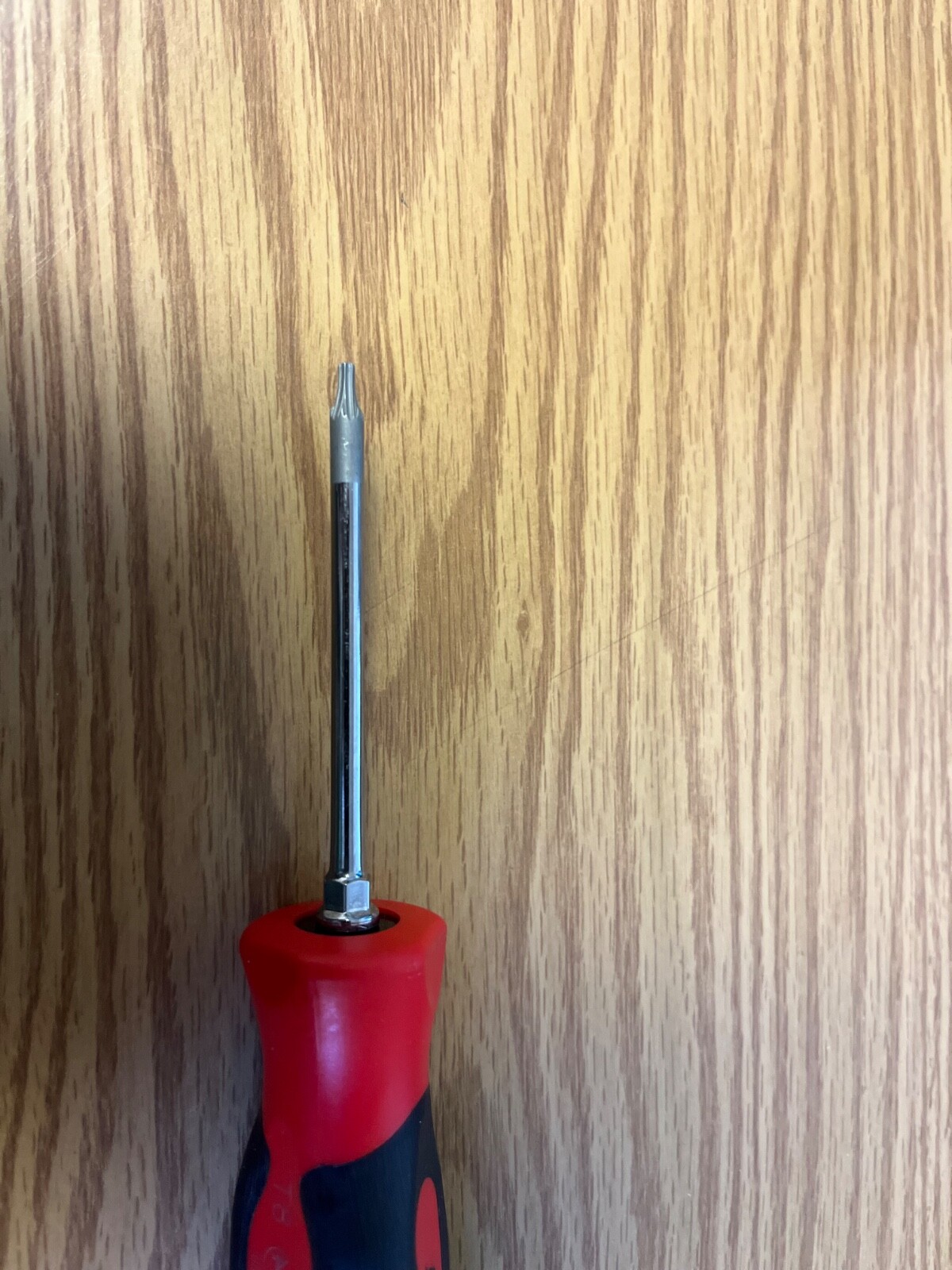 SNAP ON – SGDTX38B – T8 RED CUSHION GRIP SCREWDRIVER – ITEM # SGDTX38B # 1A