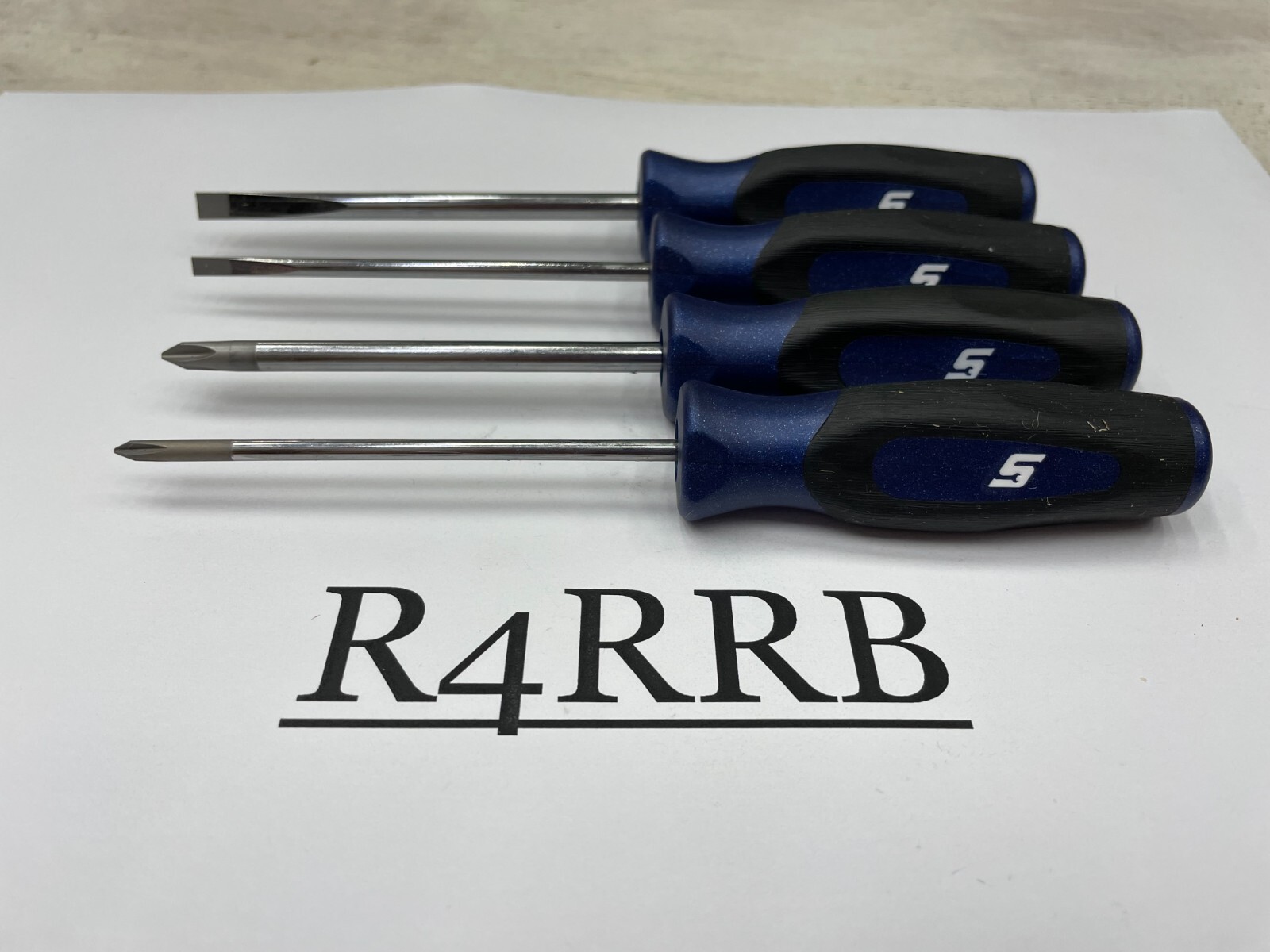 Snap-on Tools NEW 4pc POWER BLUE Soft Grip Mini-Grip Screwdriver Set SGDX40BMB