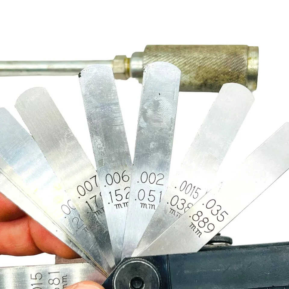 11 Pc Mitutoyo Metric Feeler Gauge Check Measure Hand Tools Bottle Opener & More
