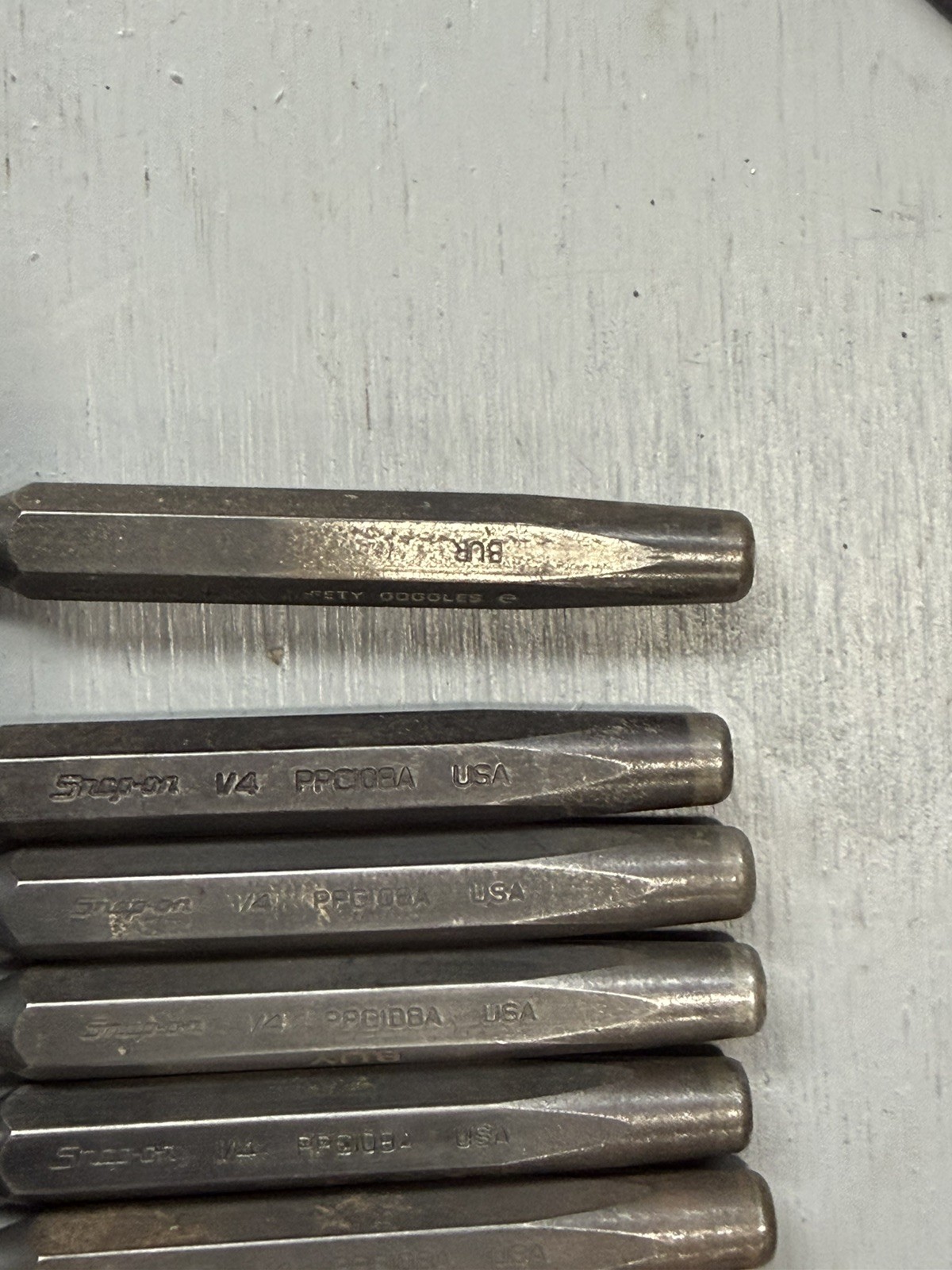 LOT OF 2 Snap-on PPC108A 1/4″ Pin Punches 5-3/4” Long Made in USA