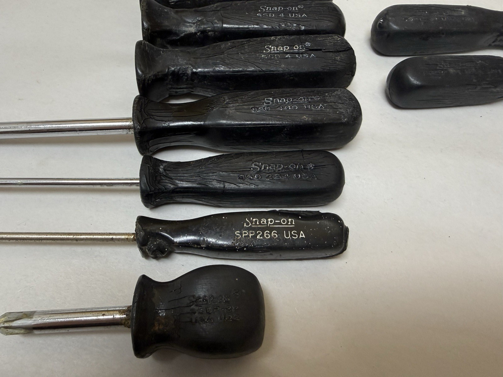 Damaged 9 pc Lot Snap-On USA Black Hard Handle Screwdriver Stubby Phillips SSD