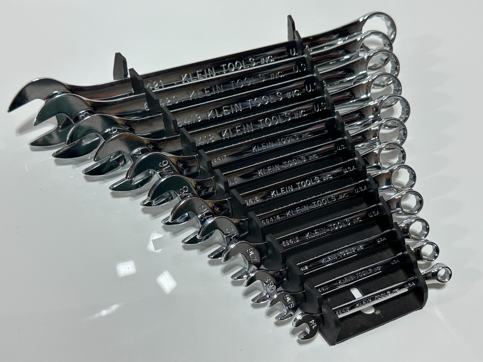 Klein Tools USA MADE (Rare) 68404 12pc SAE 1/4″ to 15/16″ Combination Wrench Set