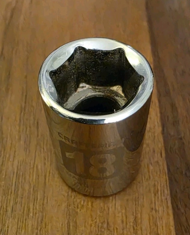 Craftsman USA 18mm Socket 6 Point 1/2″ Drive 45930 Easy Read