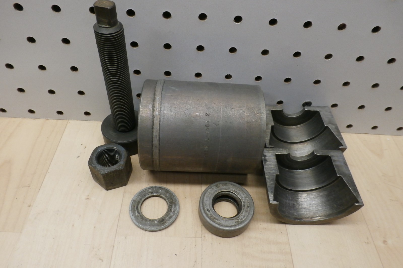 L4463 78 Omni Horizon Differential Bearing Cone Remover Miller Tool ~