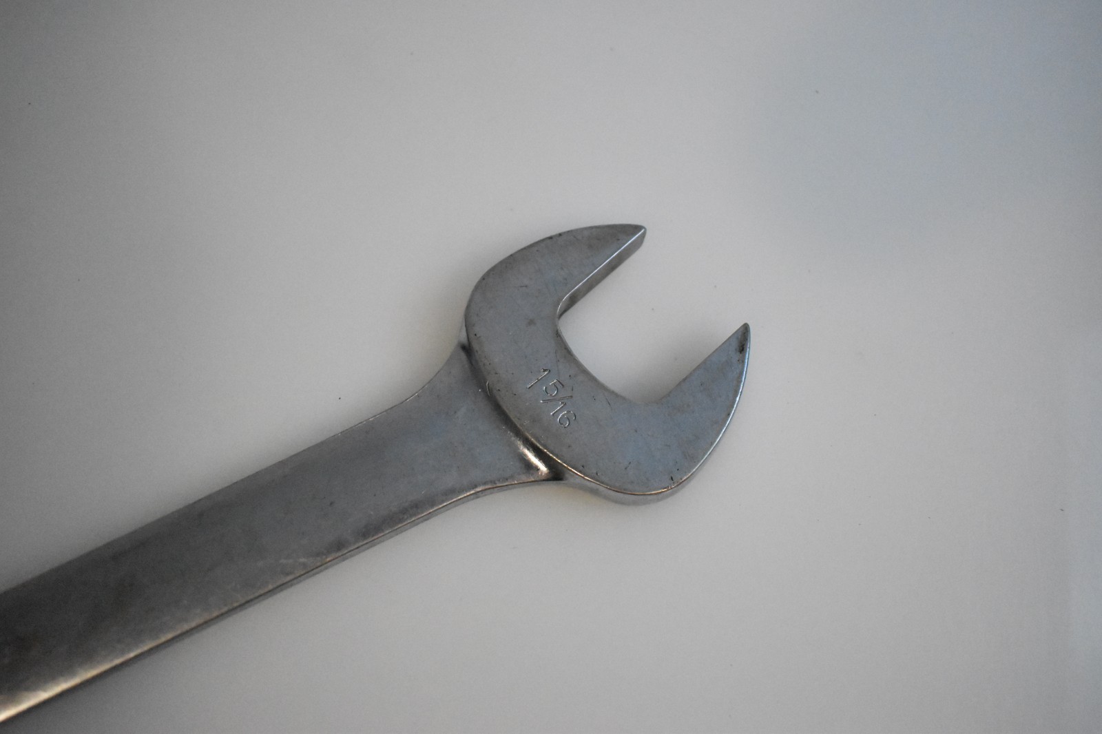 Snap On Tools VO4042 1-1/4″ x 1-5/16″ SAE Open End Wrench Chrome USA