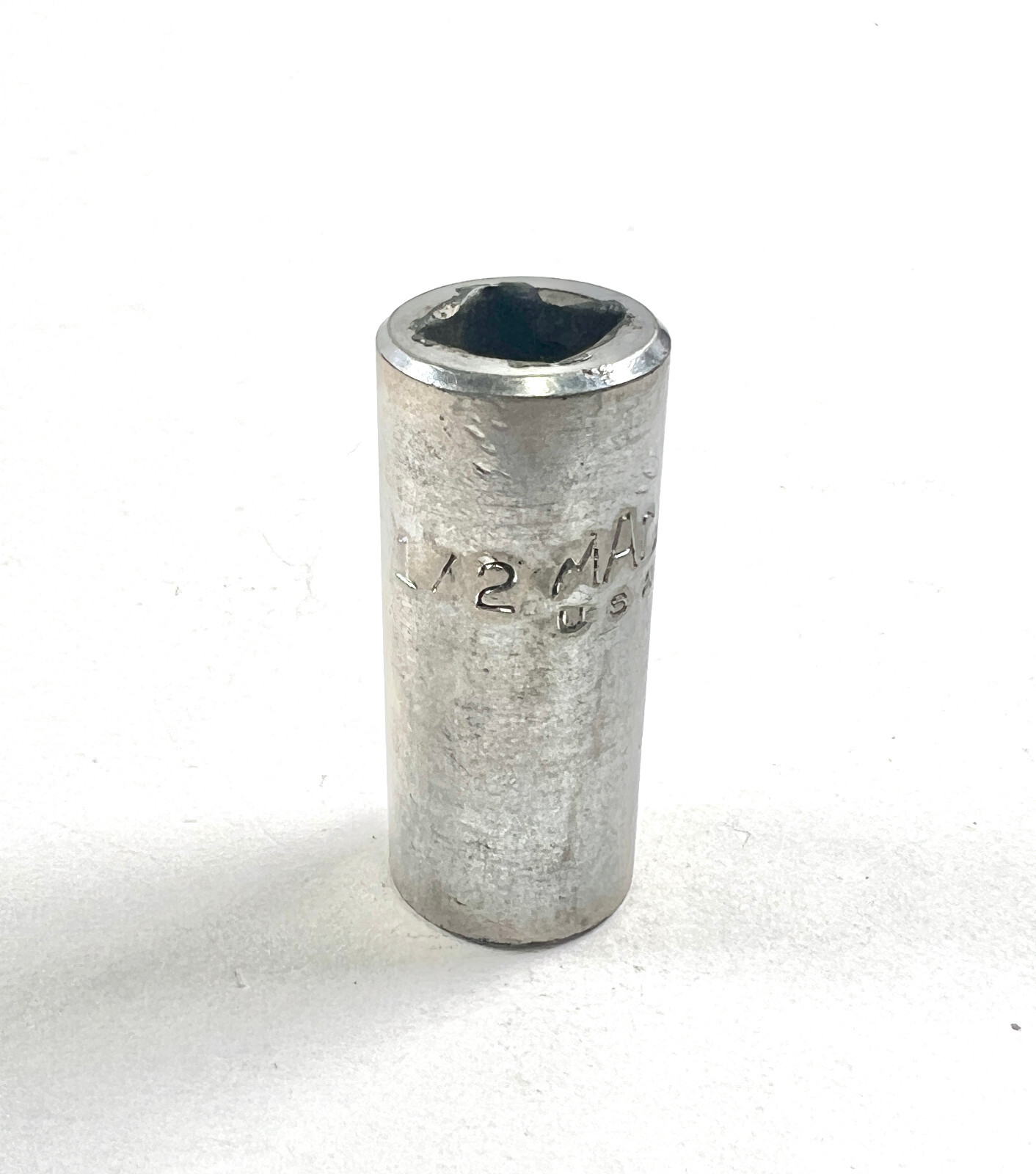 Mac Tools – 3/8″ Drive 1/2″ SAE, 6-Point Shallow/Standard Socket (USA, XD166)