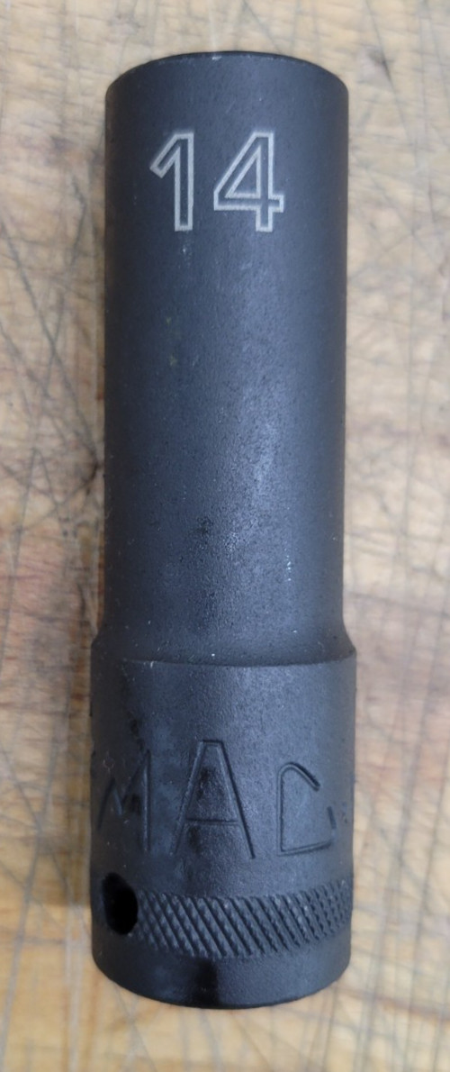Mac-Tools SVDPM166BRPT 16 Pc 1/2″ Dr 6pt Metric Deep Impact Socket Set – USED