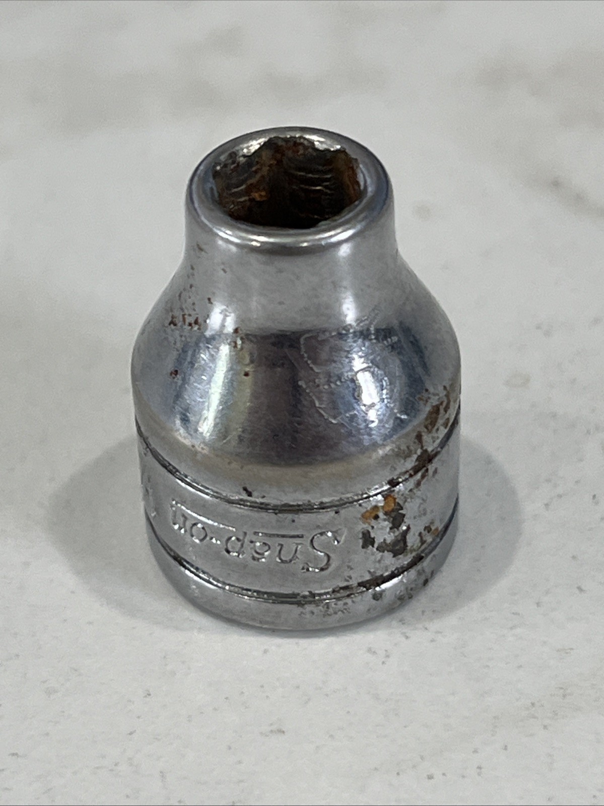 Snap On 3/8″ Drive 1/4″ 6PT SAE Shallow Chrome Socket FS081
