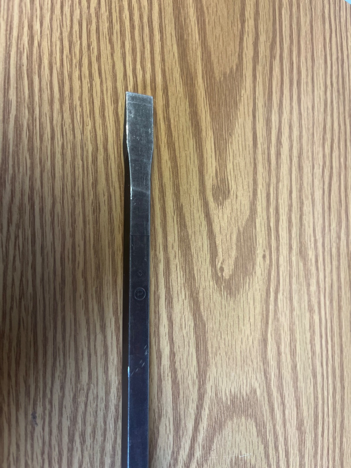 SNAP ON – MSD12 – BLACK HANDLE 16.5″ STRAIGHT PRY BAR – LOC#200