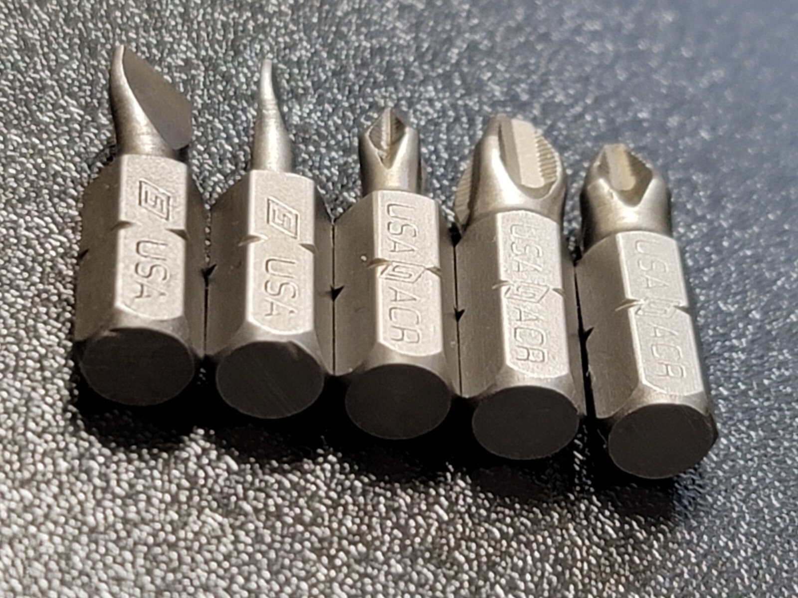 Snap-On ™ Tools USA NEW 5 Piece 1/4″ Hex Drive Phillips & Flat Head Bit Lot Set