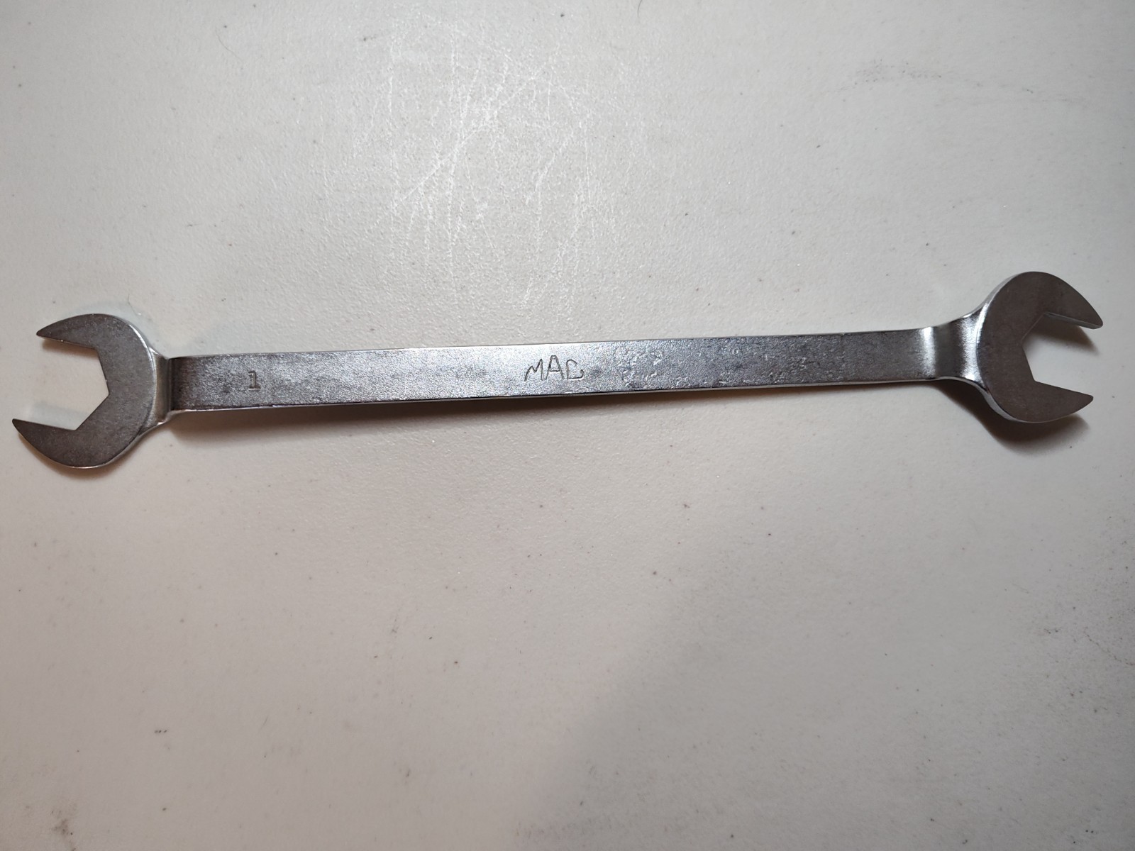 MAC Tools S131 – 1″ x 7/8″ Modulator Offset Slim Open End Wrench – USA Made